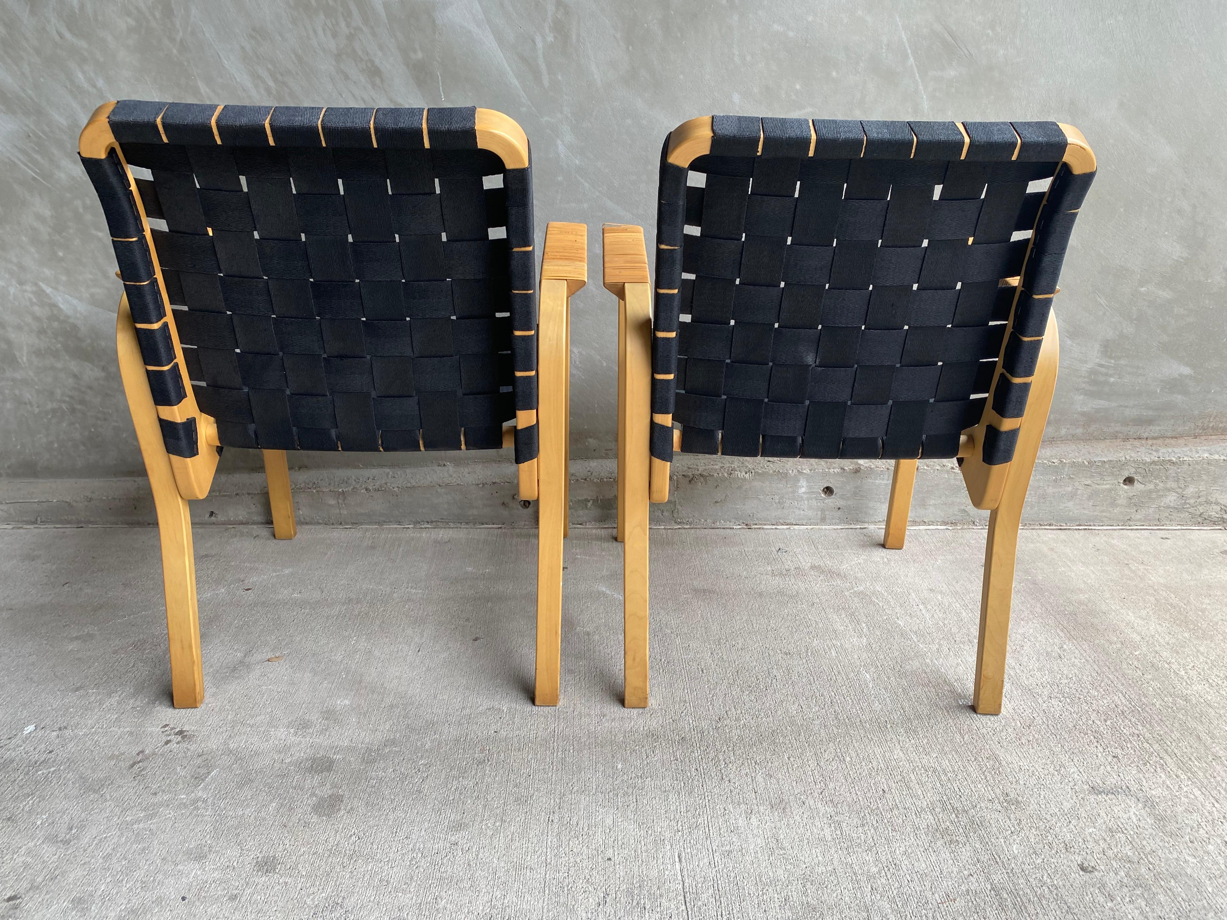 Set of 4 Alvar Aalto Chairs with Black Straps, Finland, 1960's For Sale 2