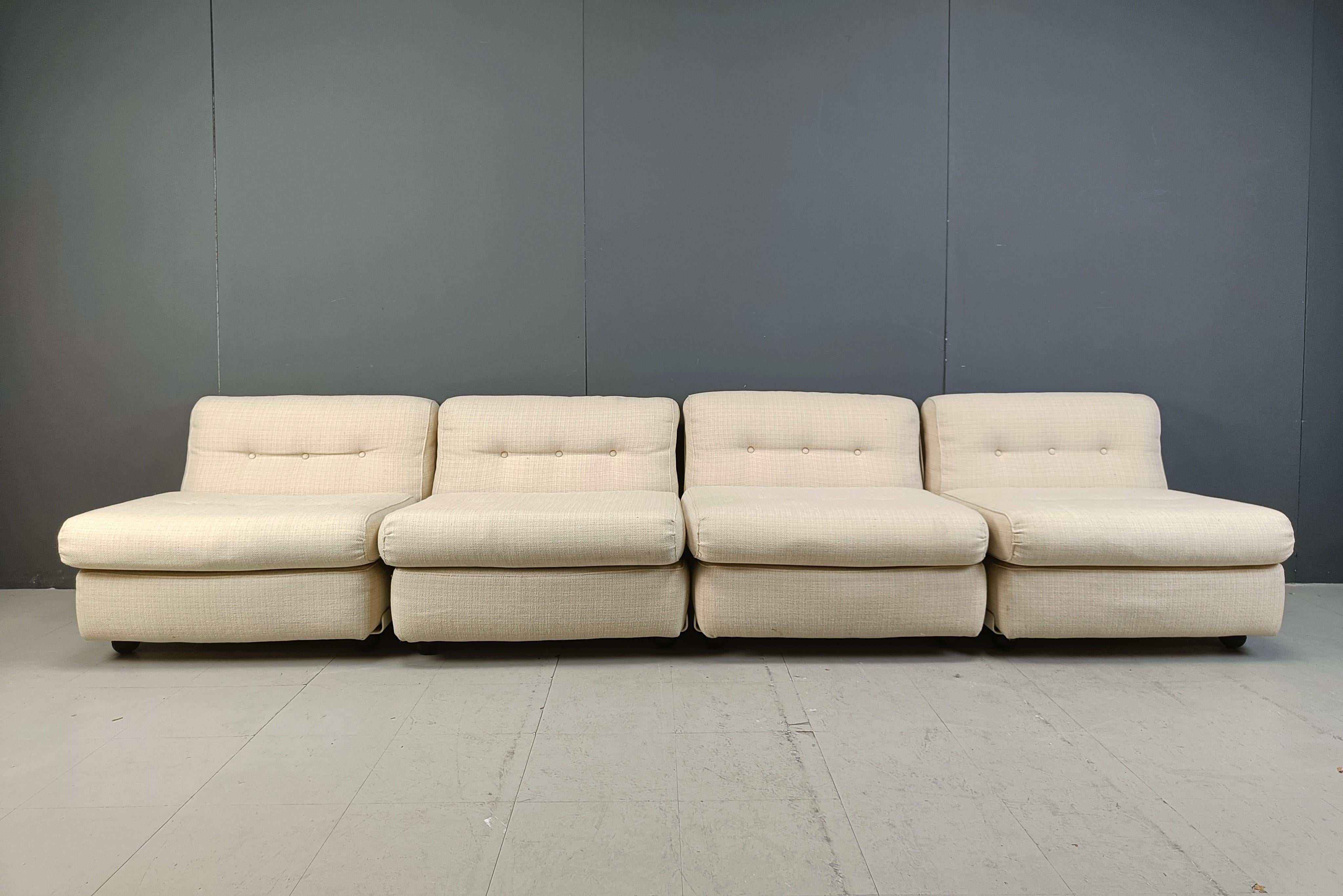Fabric Set of 4 Amanta sofas by Mario Bellini for C&B Italia, 1970s