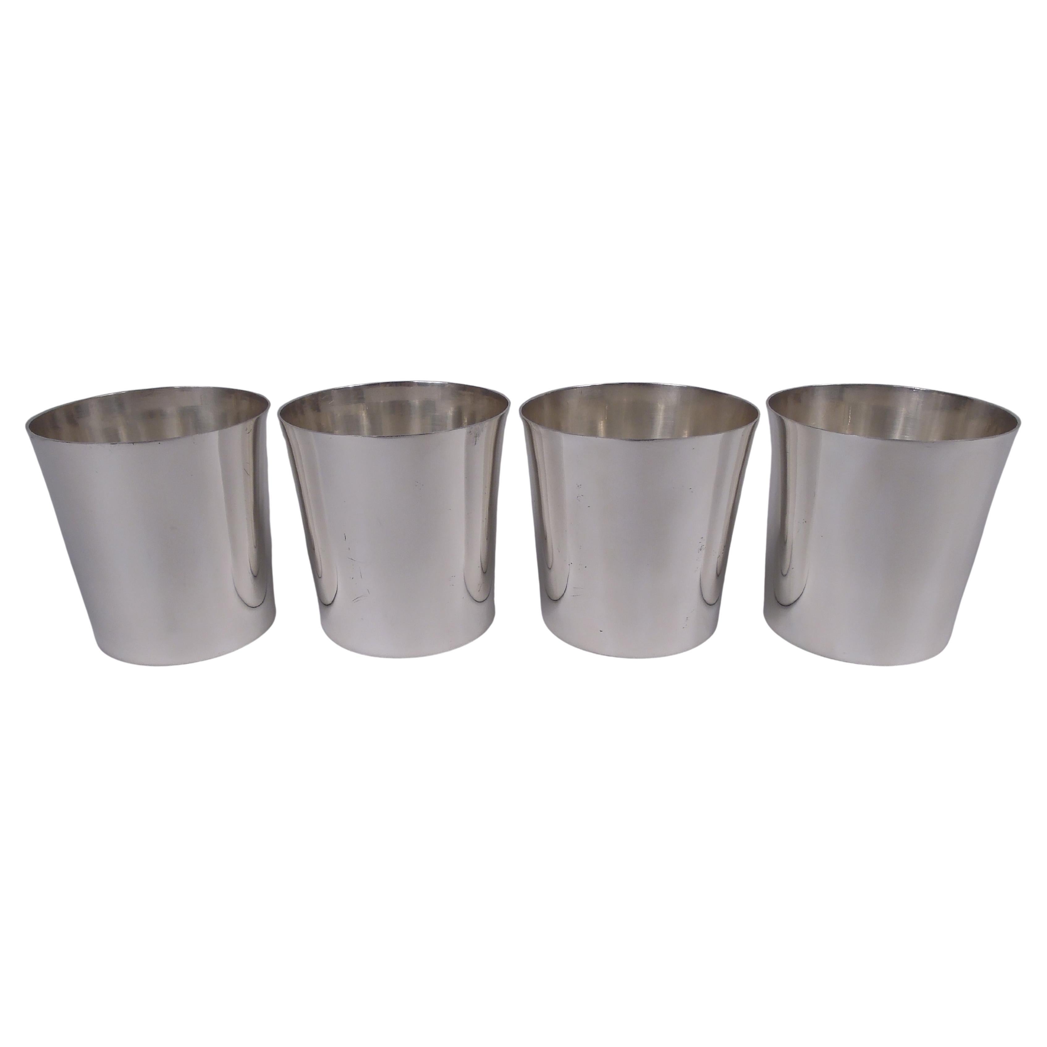 Lot de 4 gobelets en argent sterling de style The Modernity