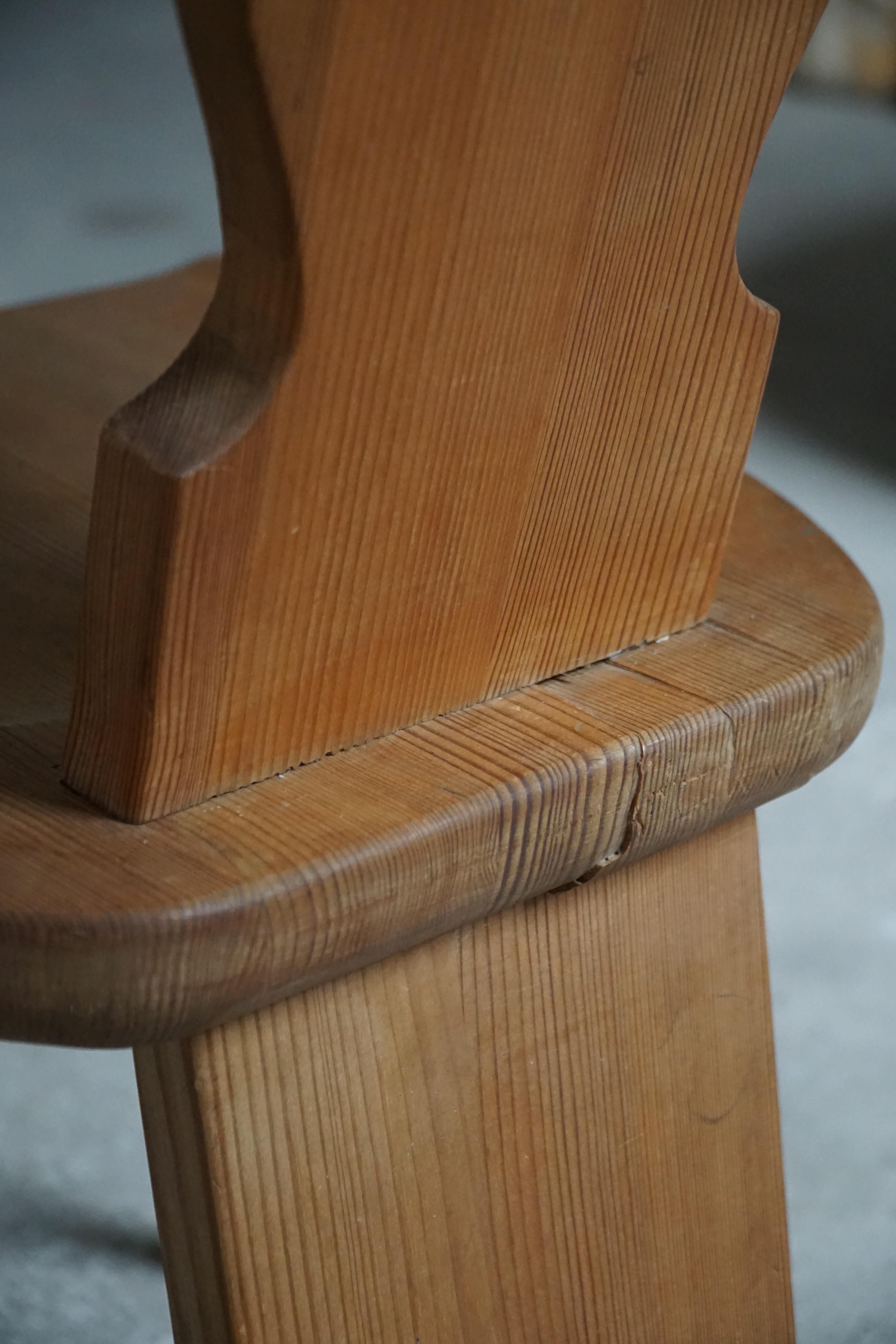 Ensemble de 4 chaises de salle à manger en pin 'Ängåsen' par Ferdinand Lundquist, Suède, années 1940 en vente 7