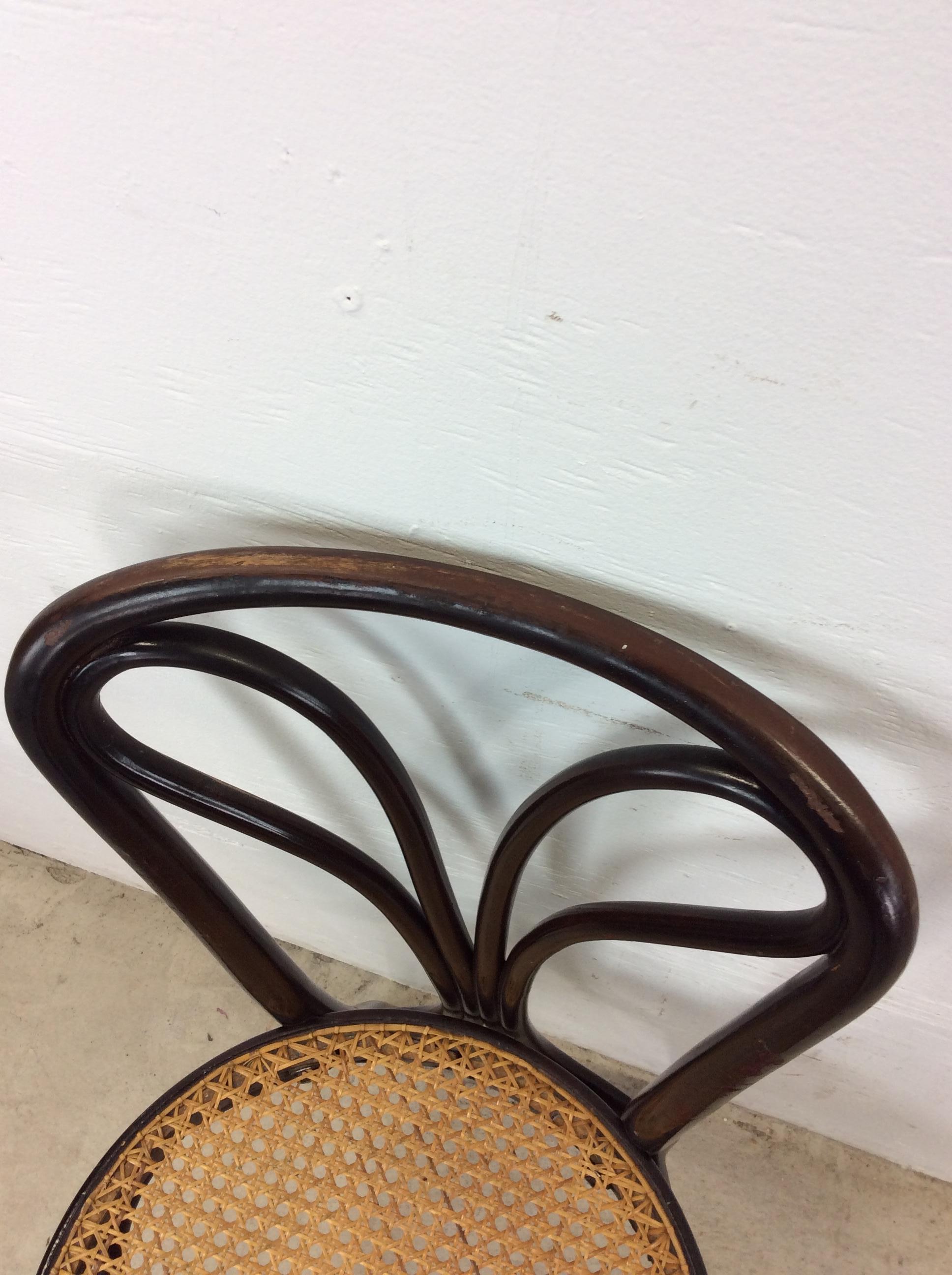 American Classical Set of 4 Antique Bentwood Bistro Chairs with Caned Seats For Sale