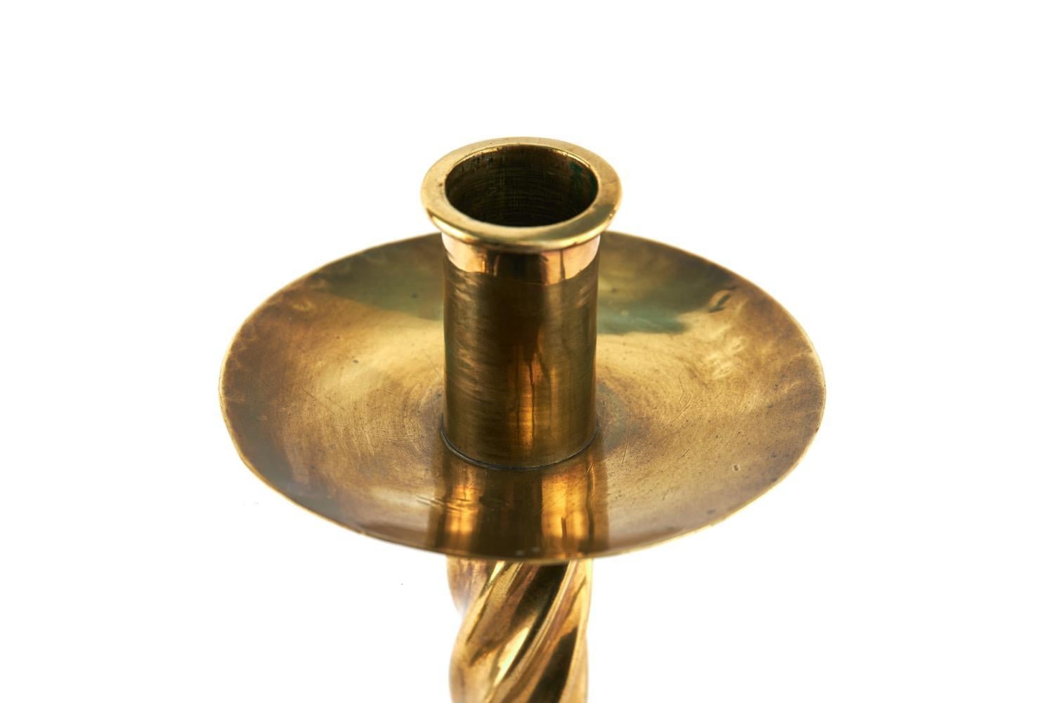 Primo vittoriano Set di 4 candelieri ecclesiastici in ottone antico in vendita