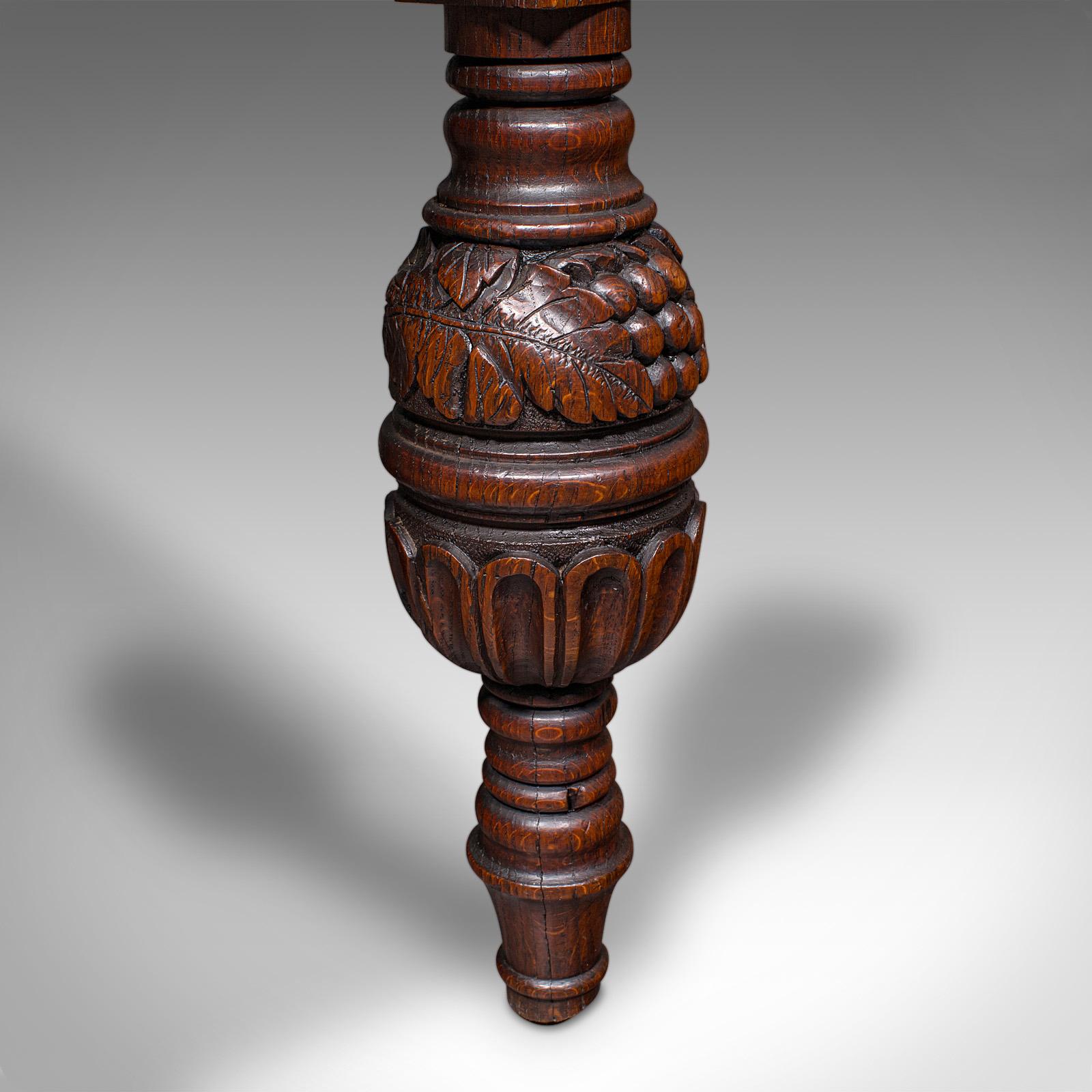 Set di 4 sedie da pranzo antiche, Scozia, Oak, Gothic Revival, Vittoriano, C.1880 in vendita 5