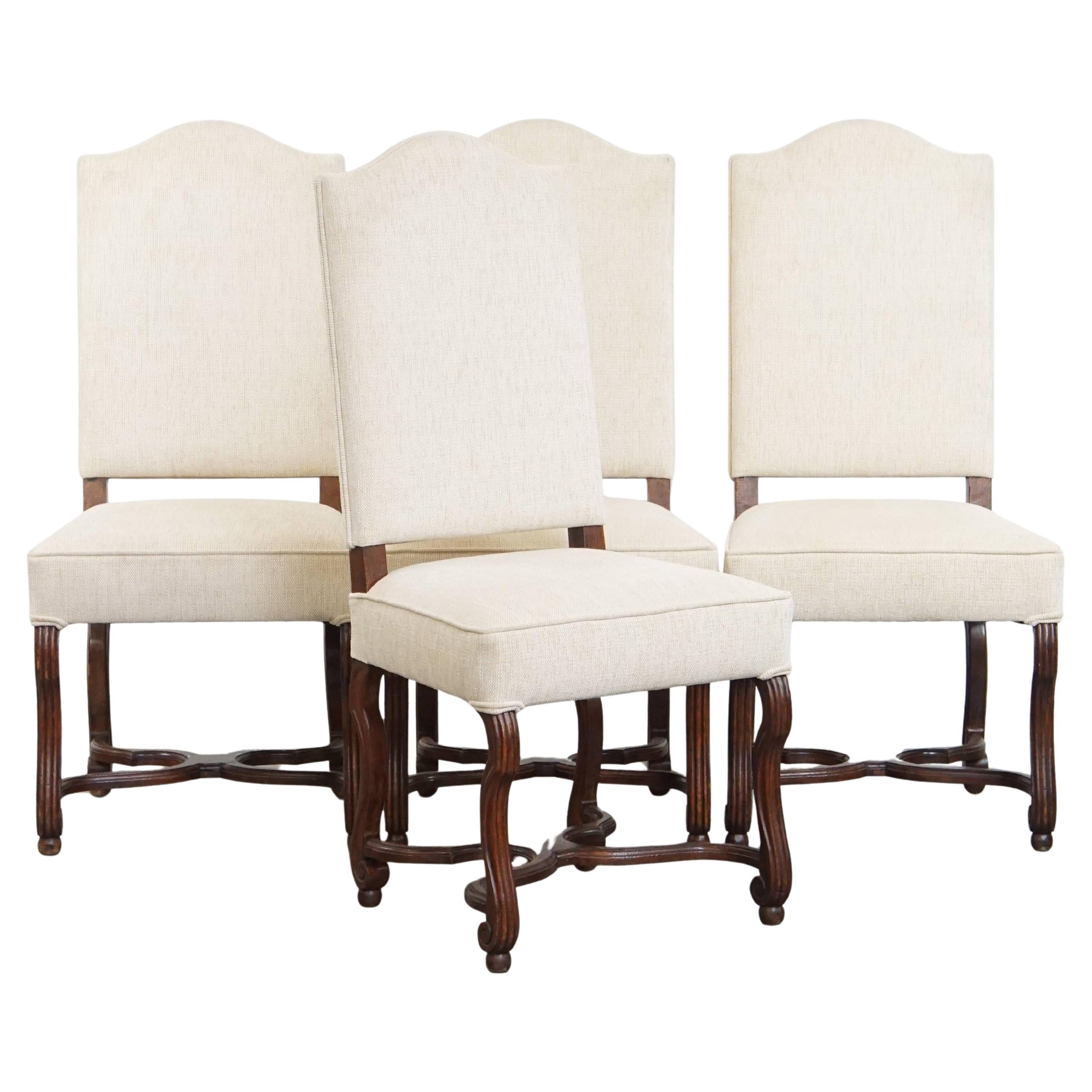 Ensemble de 4 chaises de salle à manger anciennes avec cadre en bois et tapisserie beige