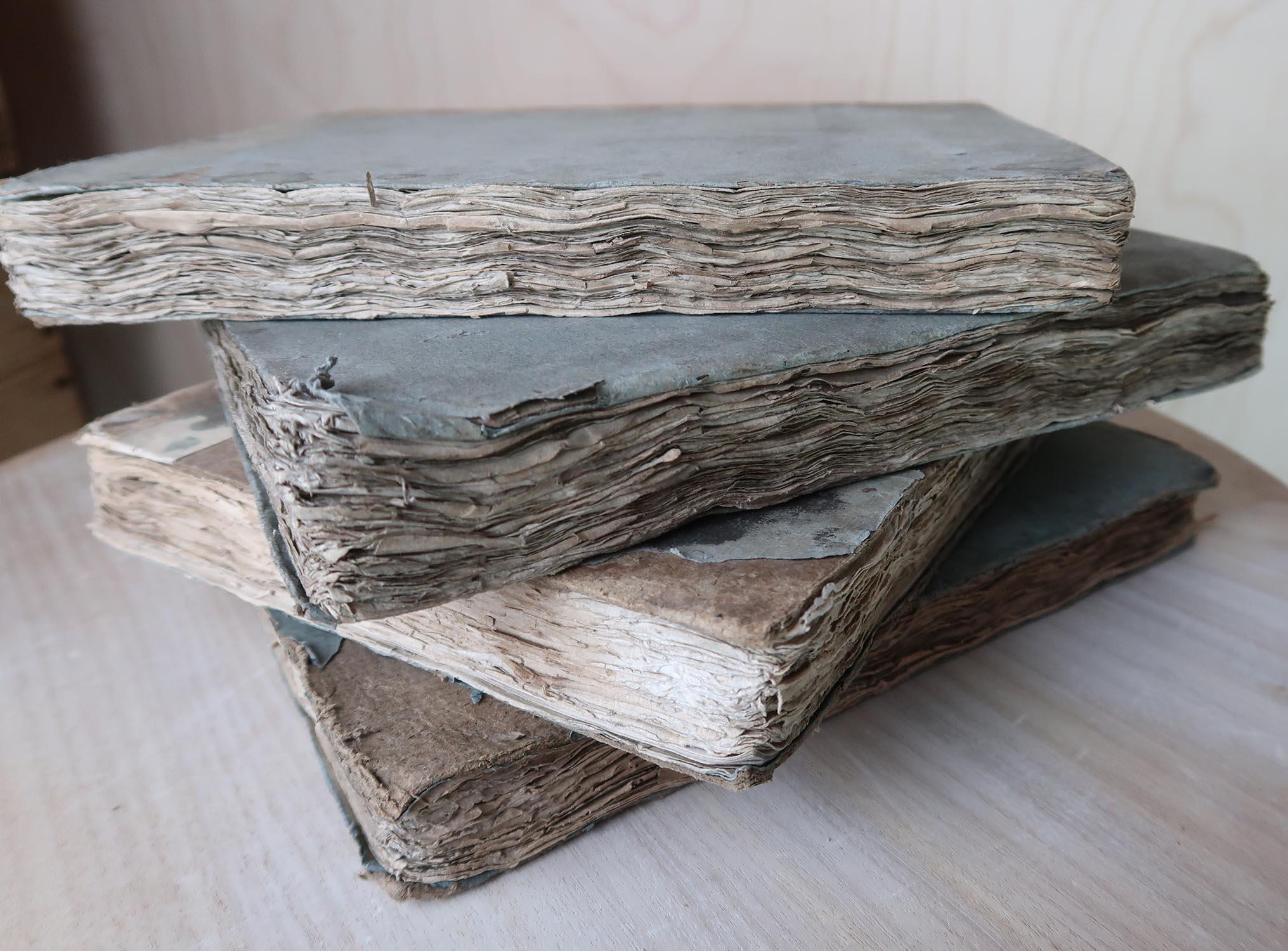 Early 19th Century Set of 4 Antique Distressed Books for Decoration, C.1800 For Sale
