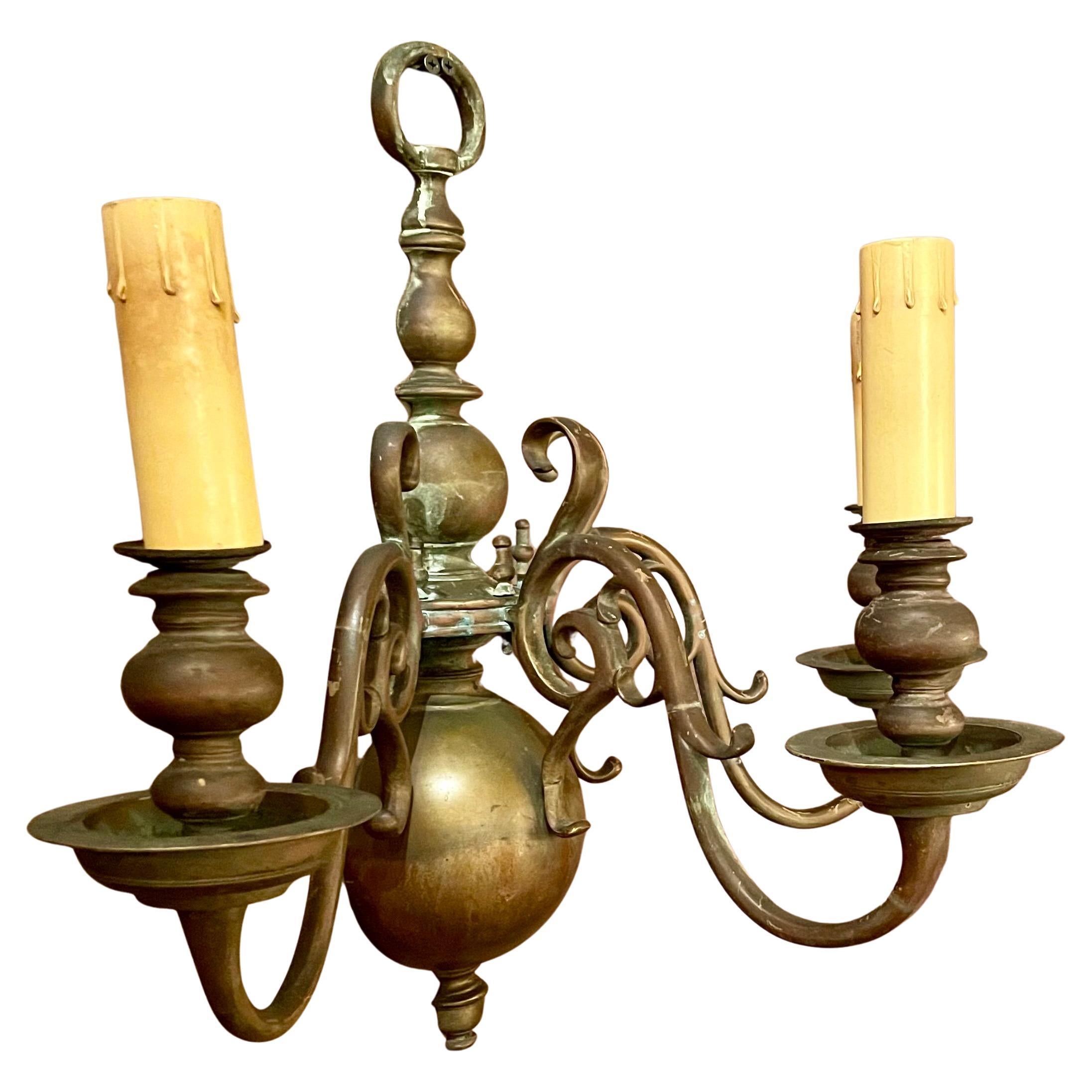 Set di 4 antiche lampade in ottone Queen Anne, circa 1870. in vendita 1