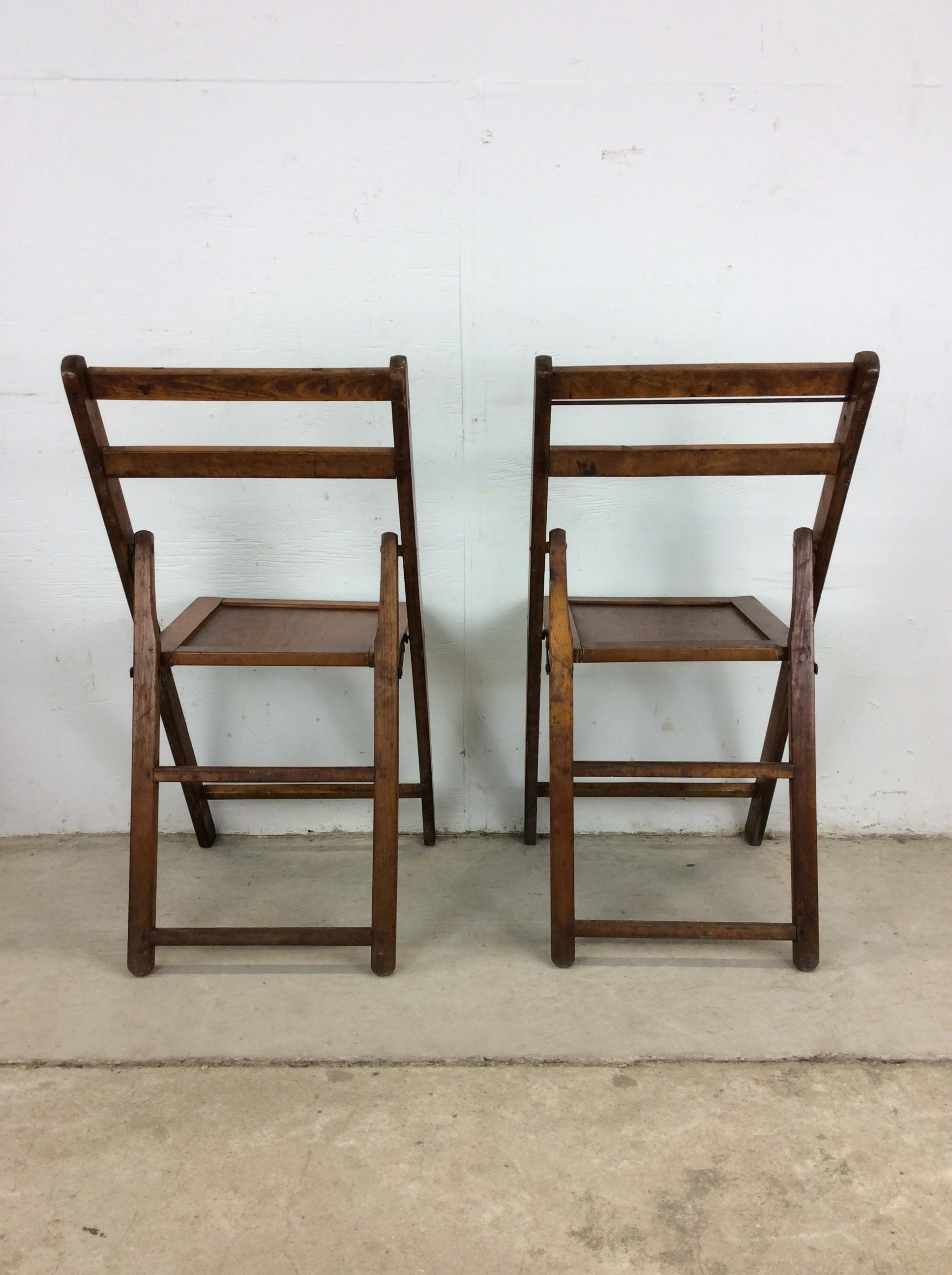 Ensemble de 4 chaises pliantes anciennes avec finition en chêne en vente 10