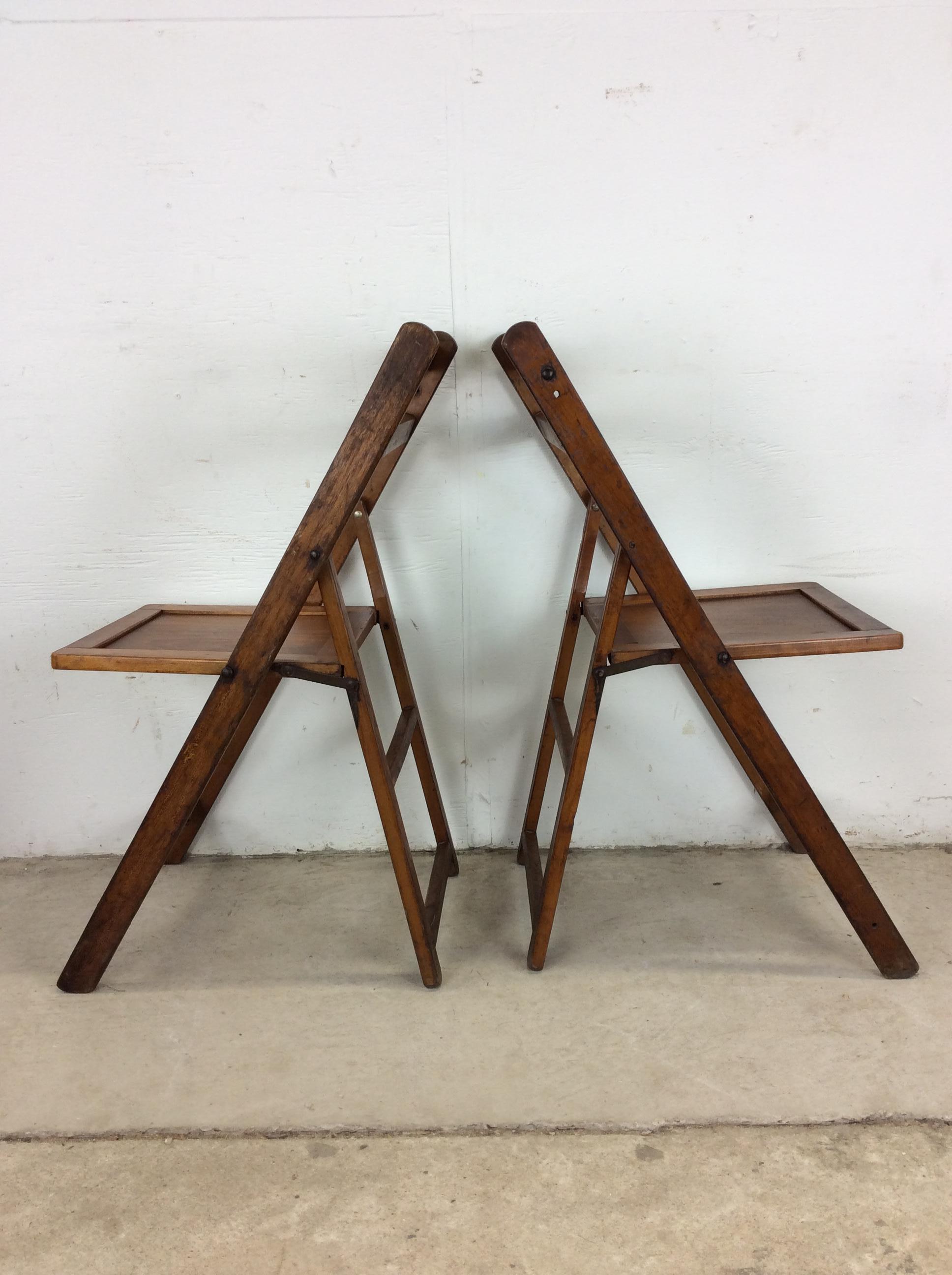 Ensemble de 4 chaises pliantes anciennes avec finition en chêne en vente 11