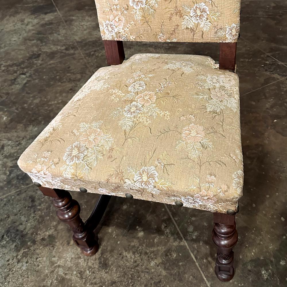 Set of 4 Antique French Louis XIV Walnut Salon Chairs ~ Side Chairs For Sale 5