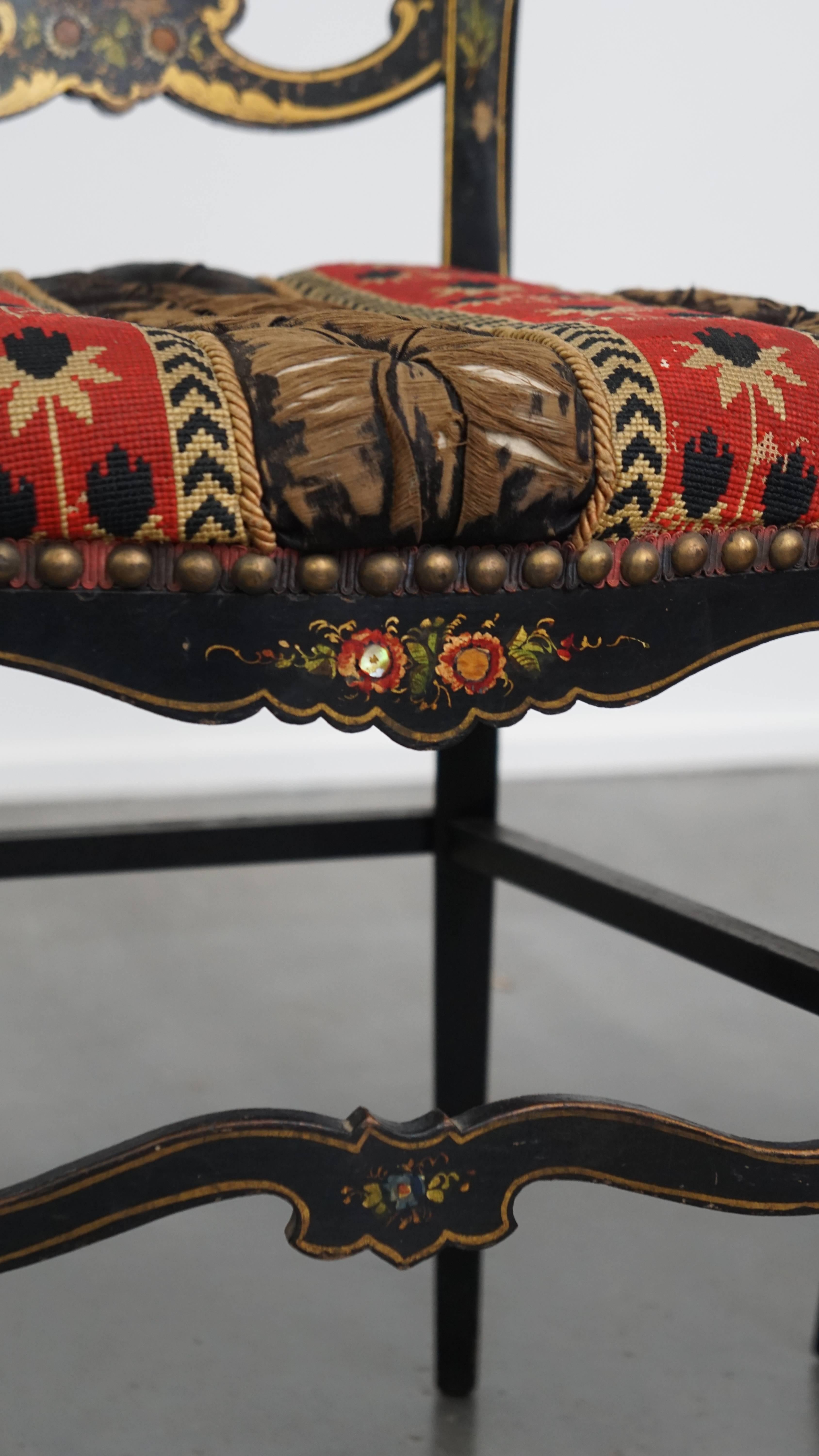 Juego de 4 sillas antiguas francesas Napoleón III con incrustaciones de nácar en venta 6