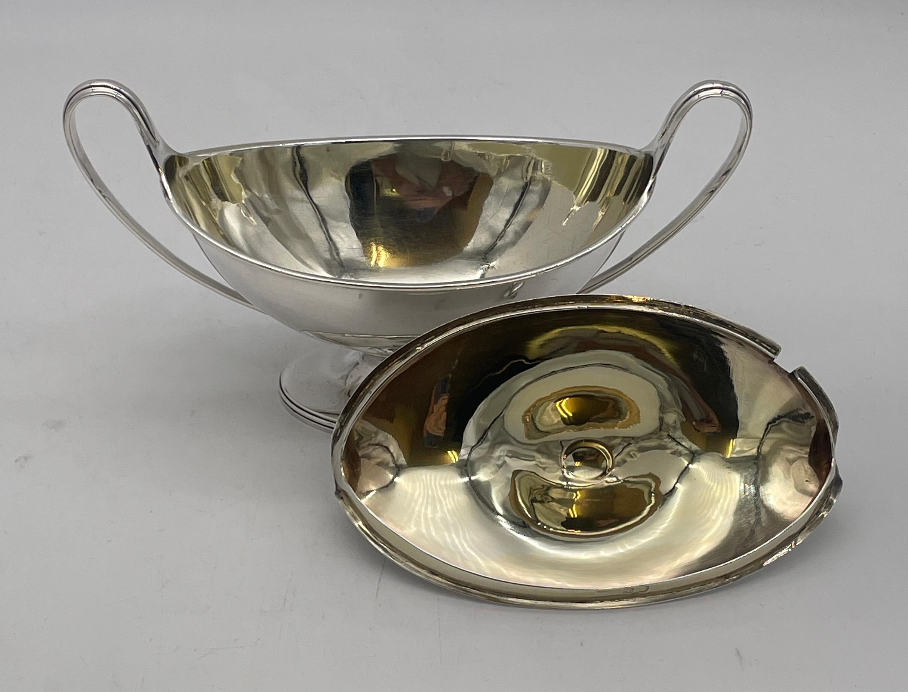 18th Century and Earlier Set of 4 Antique George III Silver Sauce Tureens For Sale