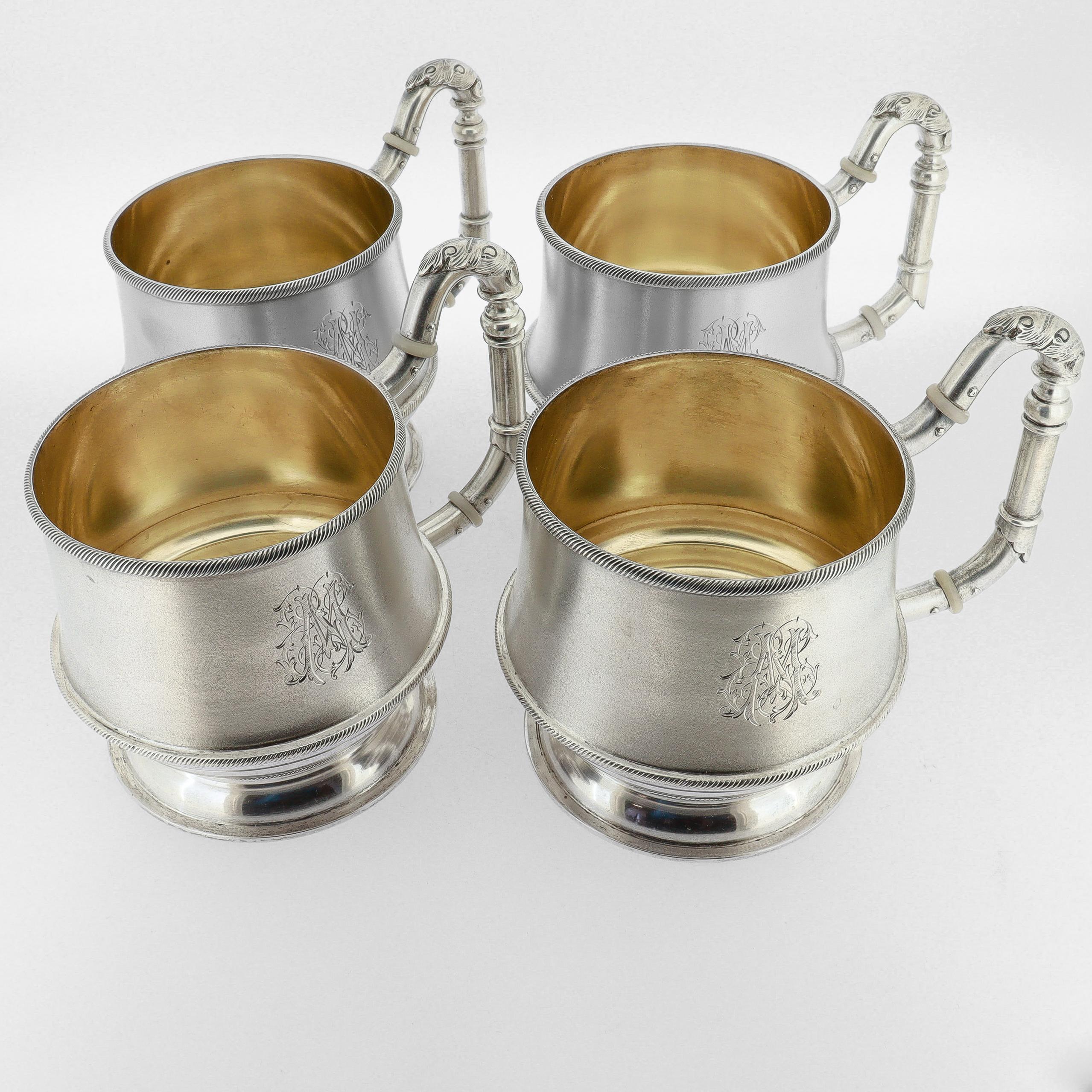 Set di 4 antiche tazze da tè/vodka in argento tedesco dorato 84 Zolotnik di E. Goldschmidt in vendita 5