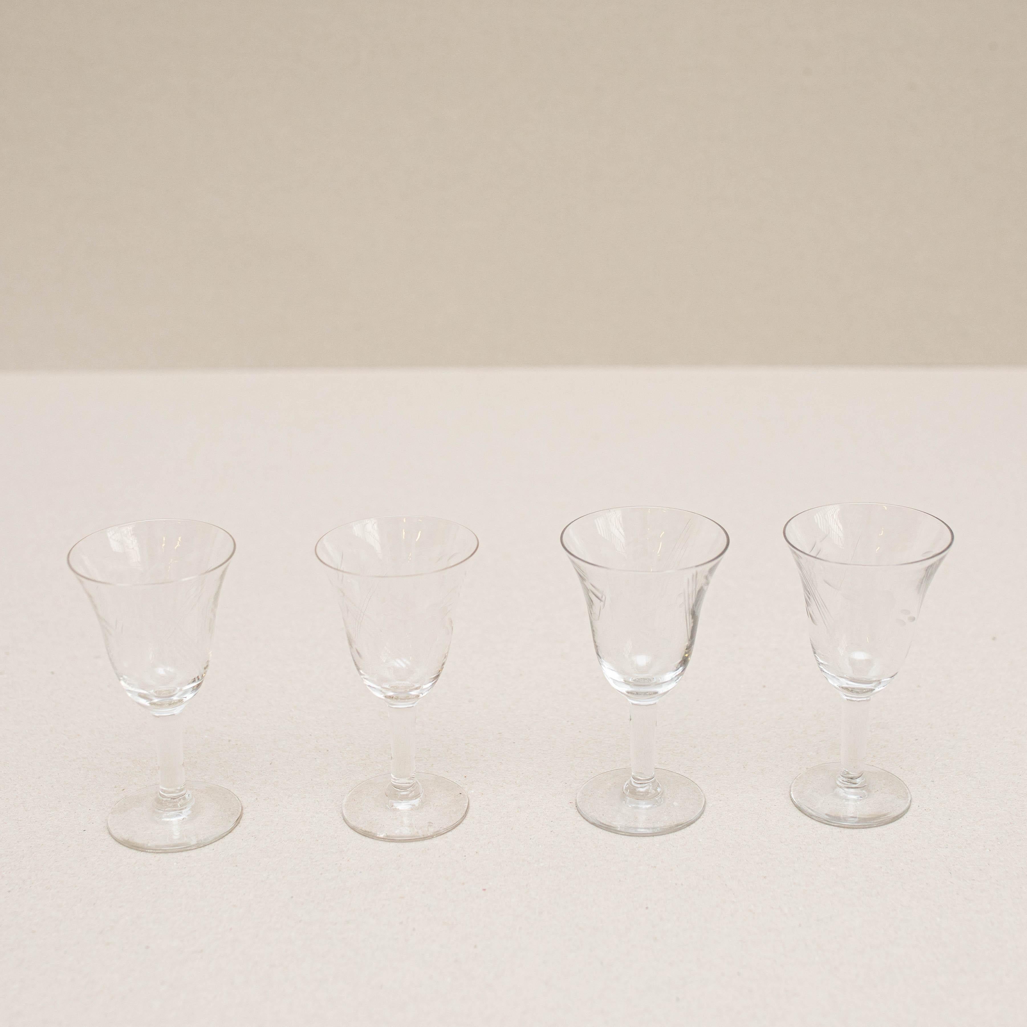 Mid-Century Modern Set of 4 Antique Glass Wine Cups, circa 1940