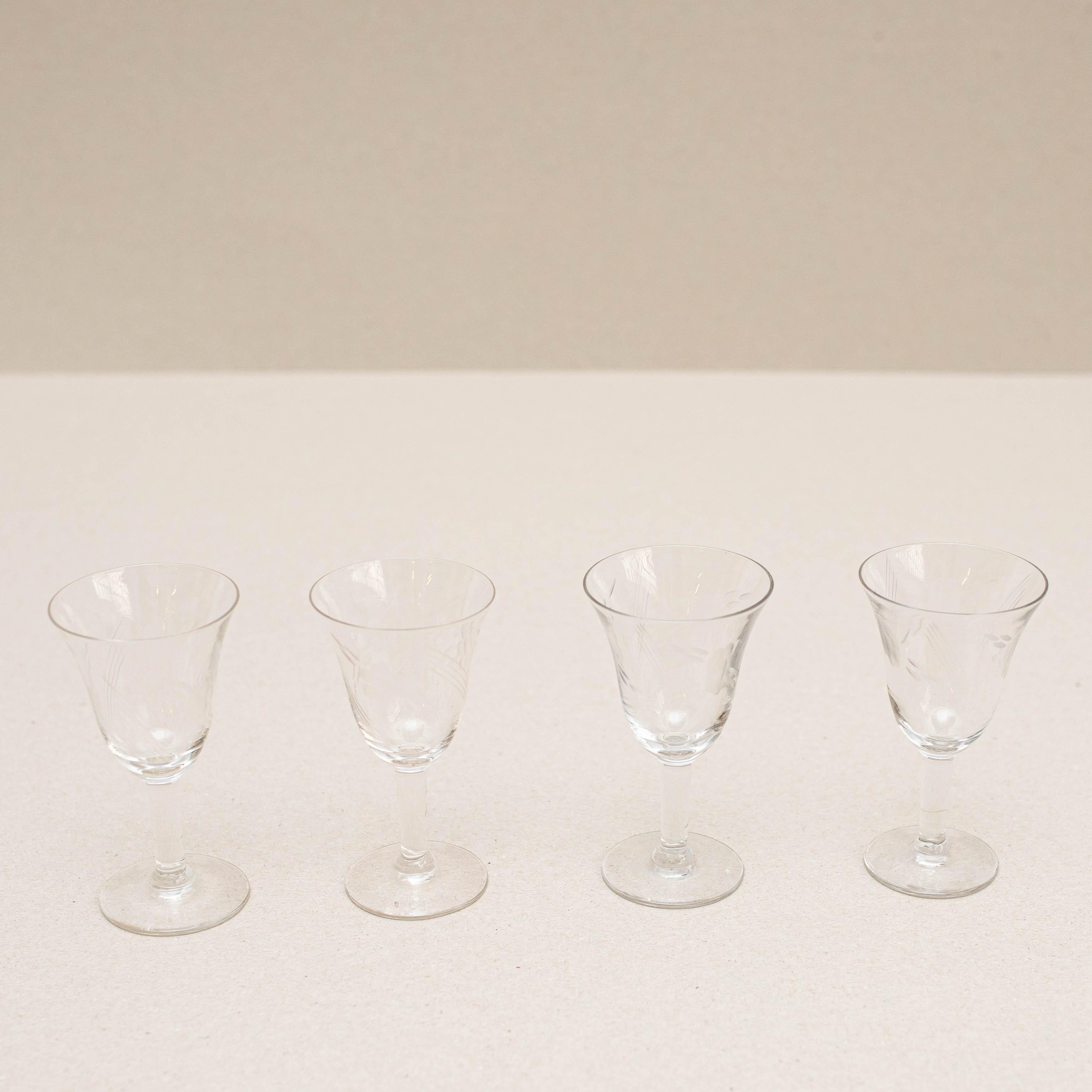 French Set of 4 Antique Glass Wine Cups, circa 1940