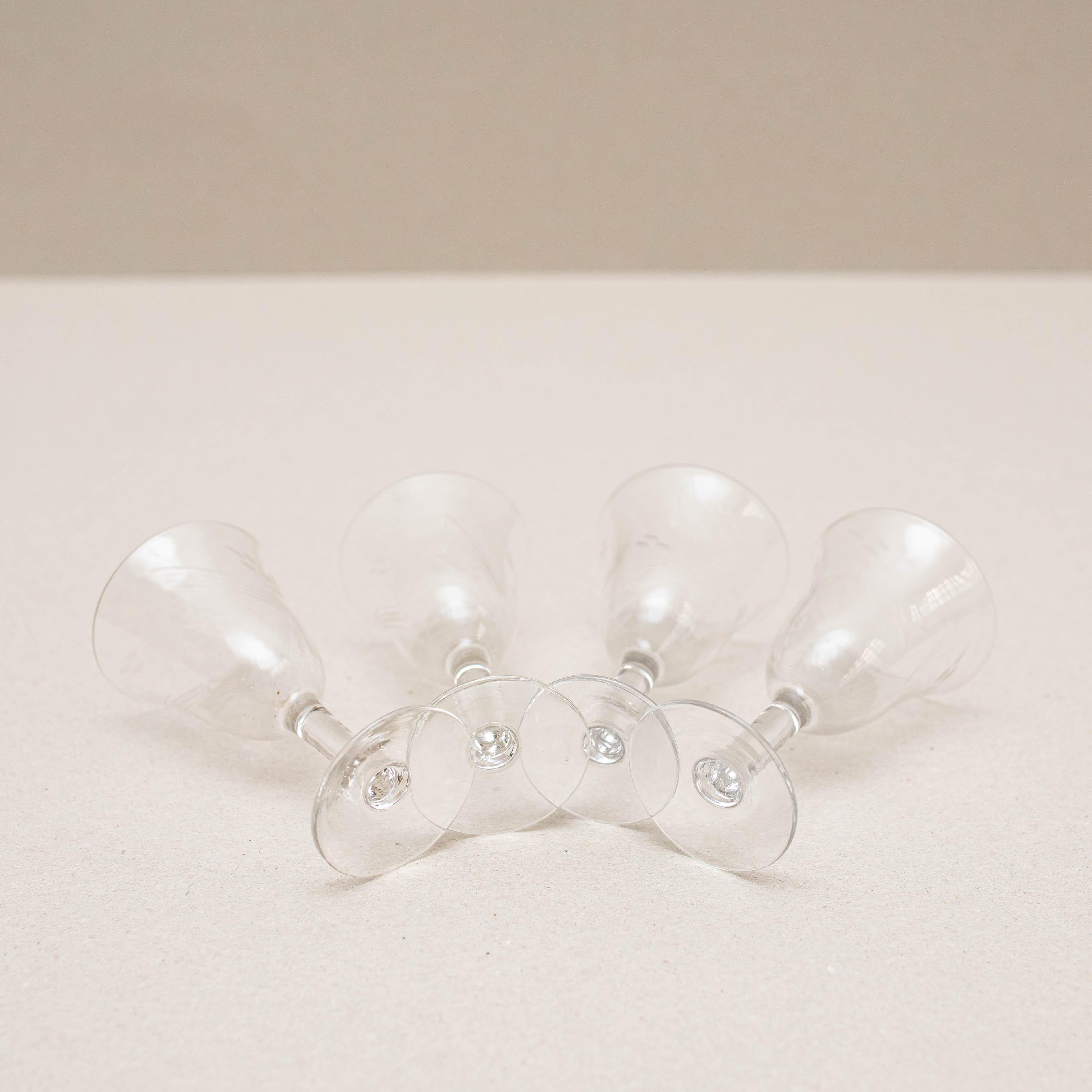 Juego de 4 copas de vino antiguas de cristal, hacia 1940 mediados del siglo XX