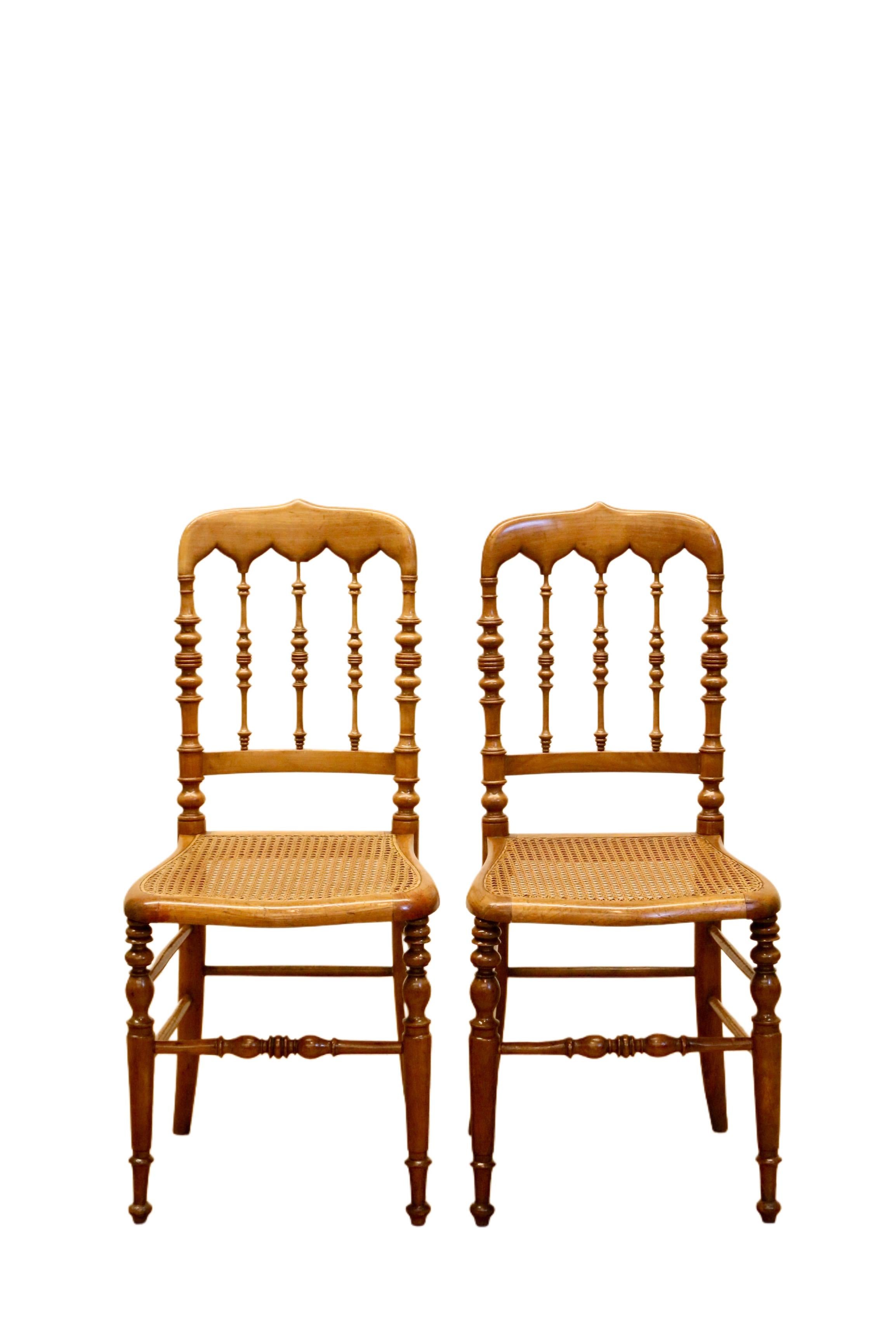 Set of 4 Antique Hitchcock, Alford & Co. Walnut Cane Seat Dining Chairs For Sale 4