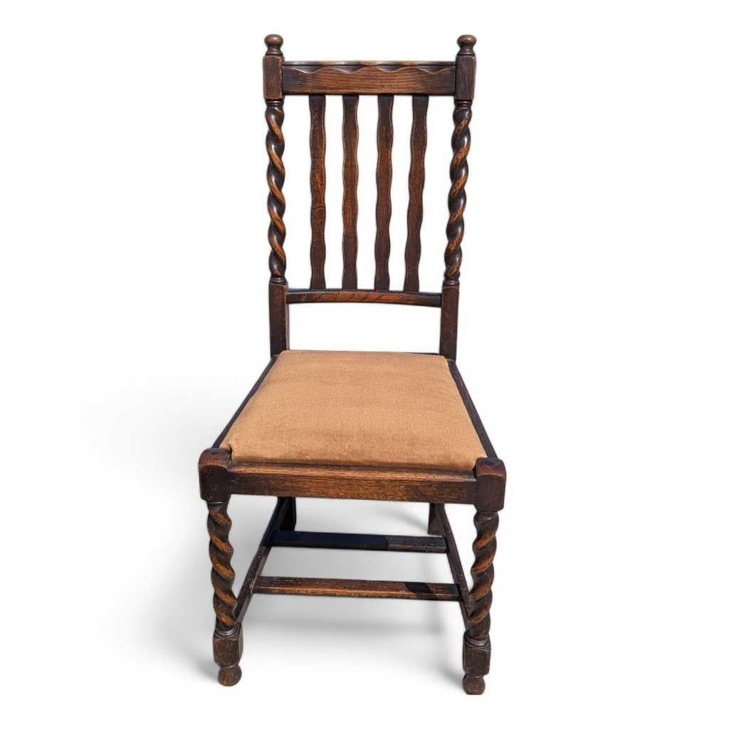 Set of 4 Antique Oak Dining Chairs, Barley Twist Legs, Velvet Seats, c. 1930s In Good Condition For Sale In Rancho Cucamonga, CA