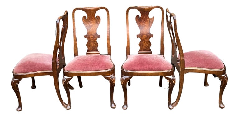 Hand-Carved Set of 4 Antique Queen Anne Dining Chairs