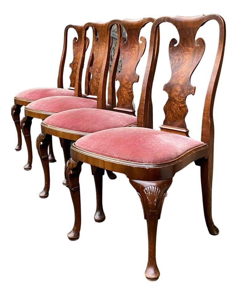 Set of 4 Antique Queen Anne Dining Chairs In Good Condition In Pully, CH