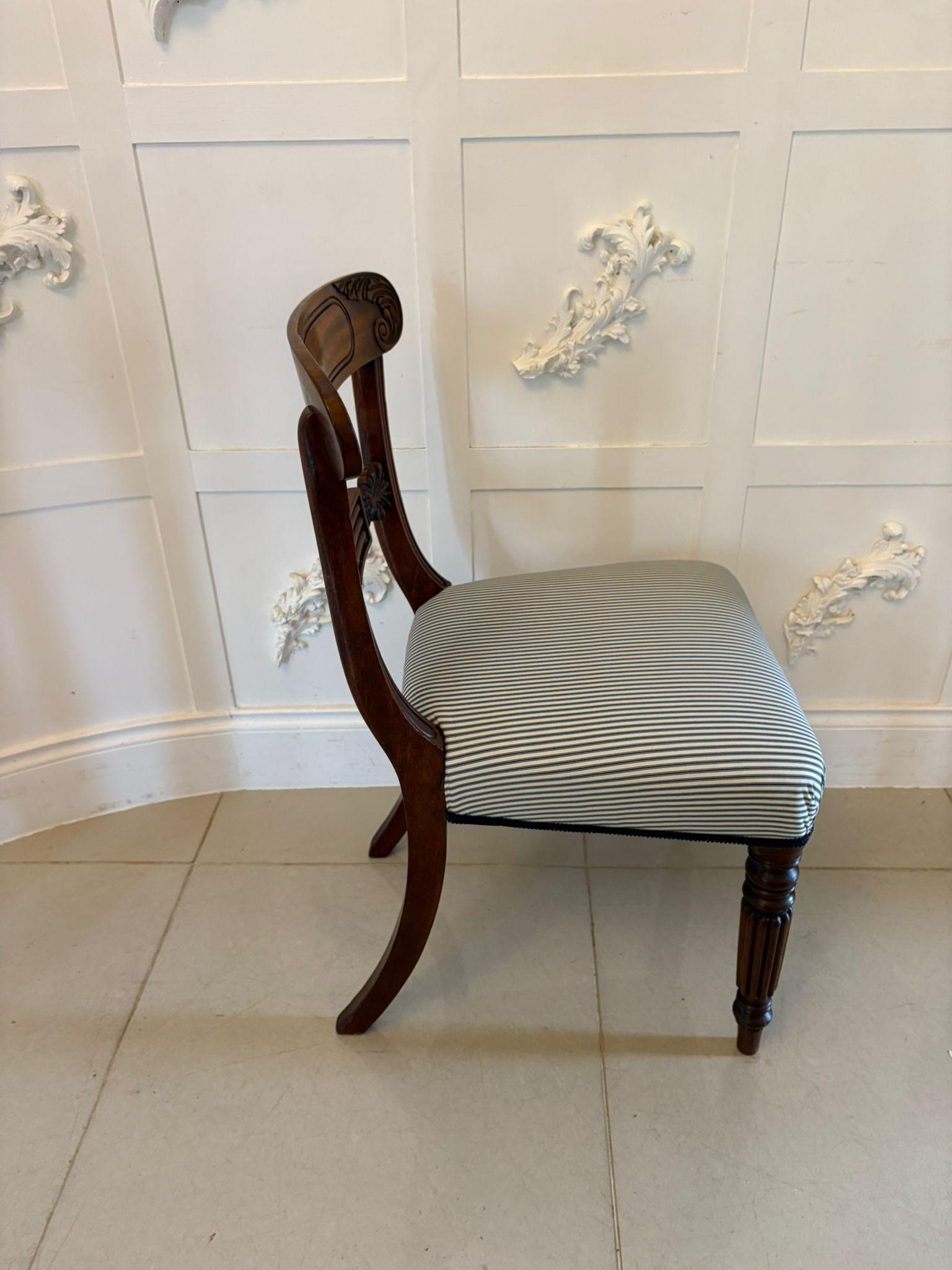 English Set of 4 Antique Regency Quality Carved Mahogany Dining Chairs For Sale