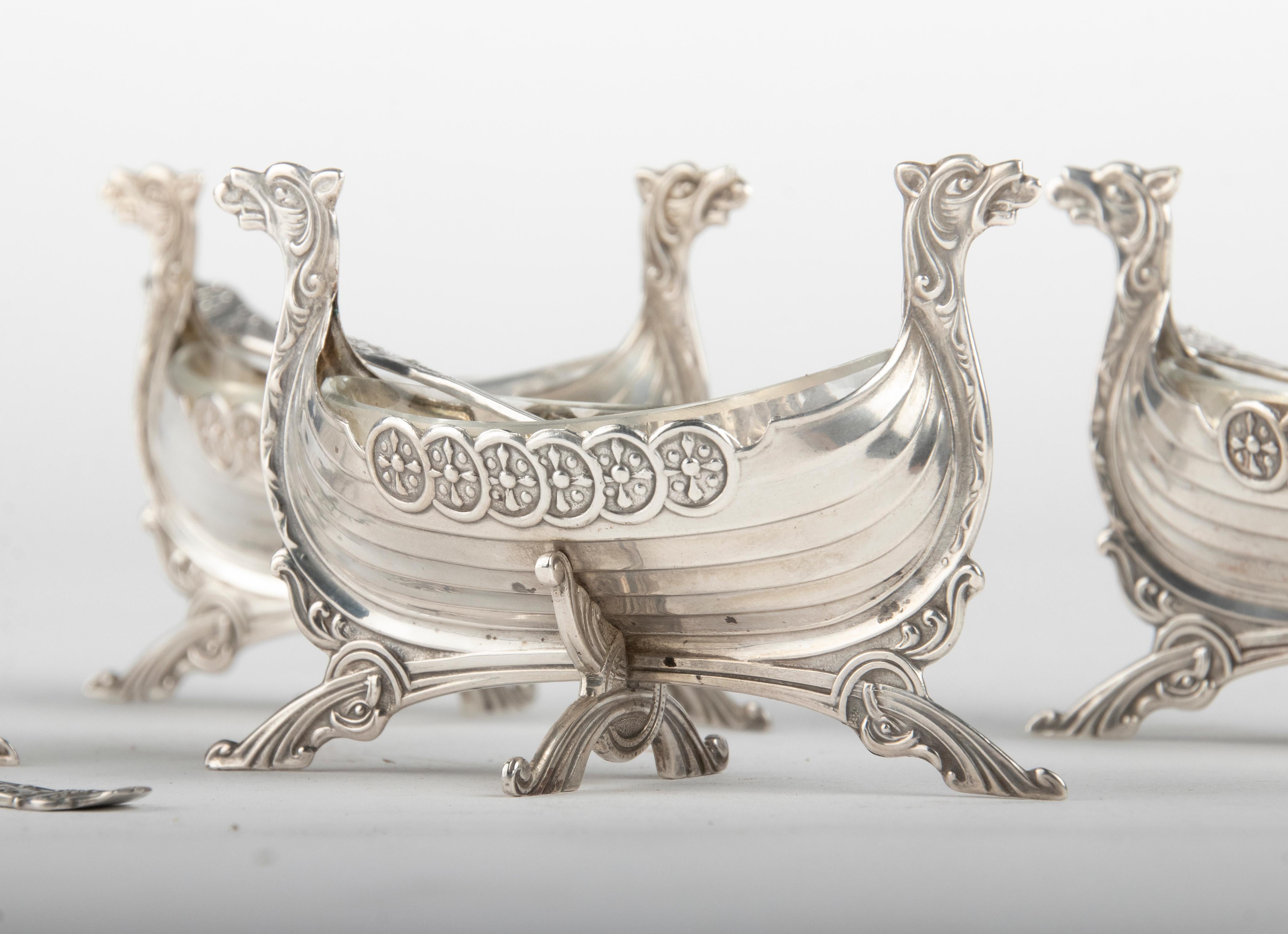Set of 4 Antique Silver Salt Bowls Shaped as Viking Boats 5