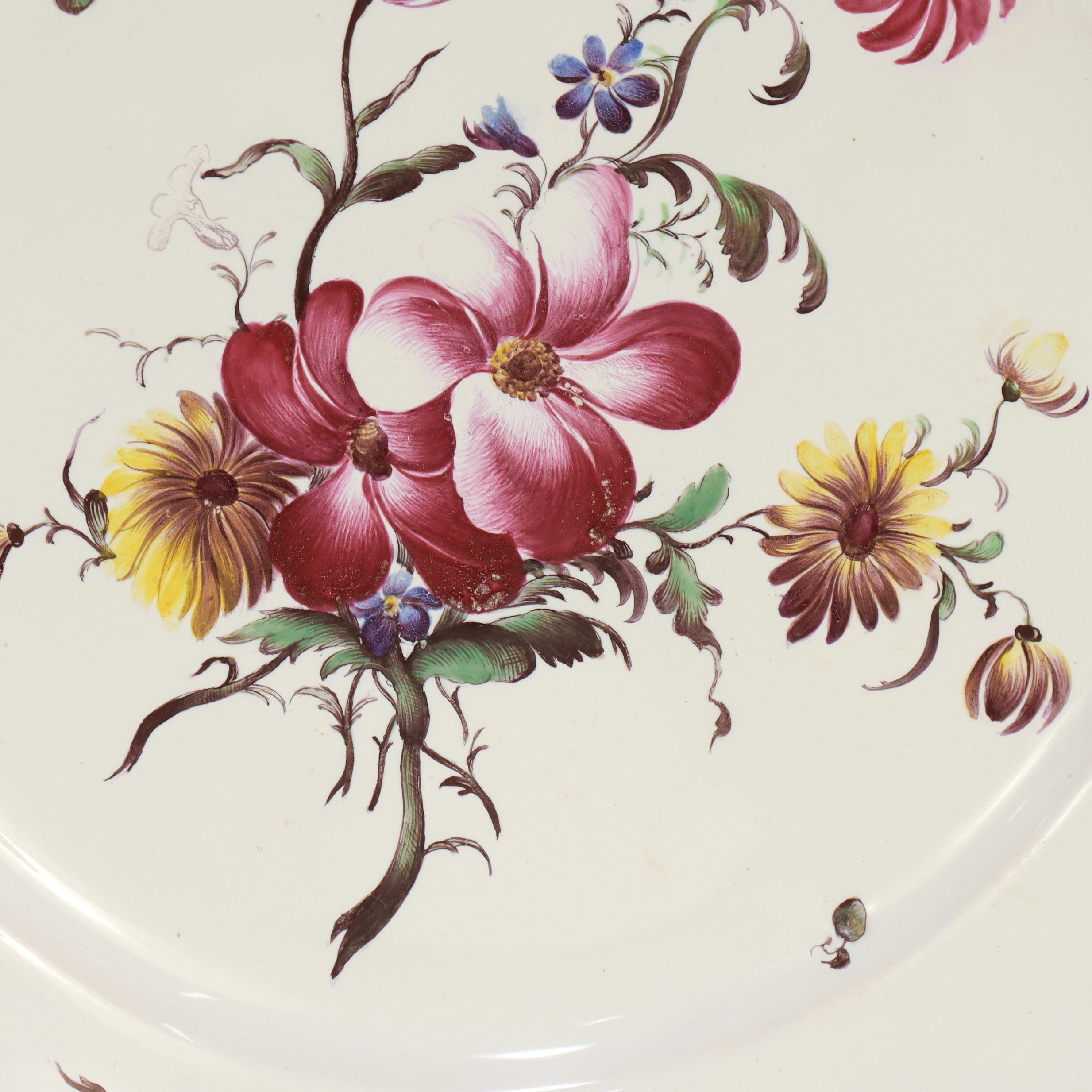 Set of 4 Antique Strasbourg French Faience Floral Plates For Sale 10