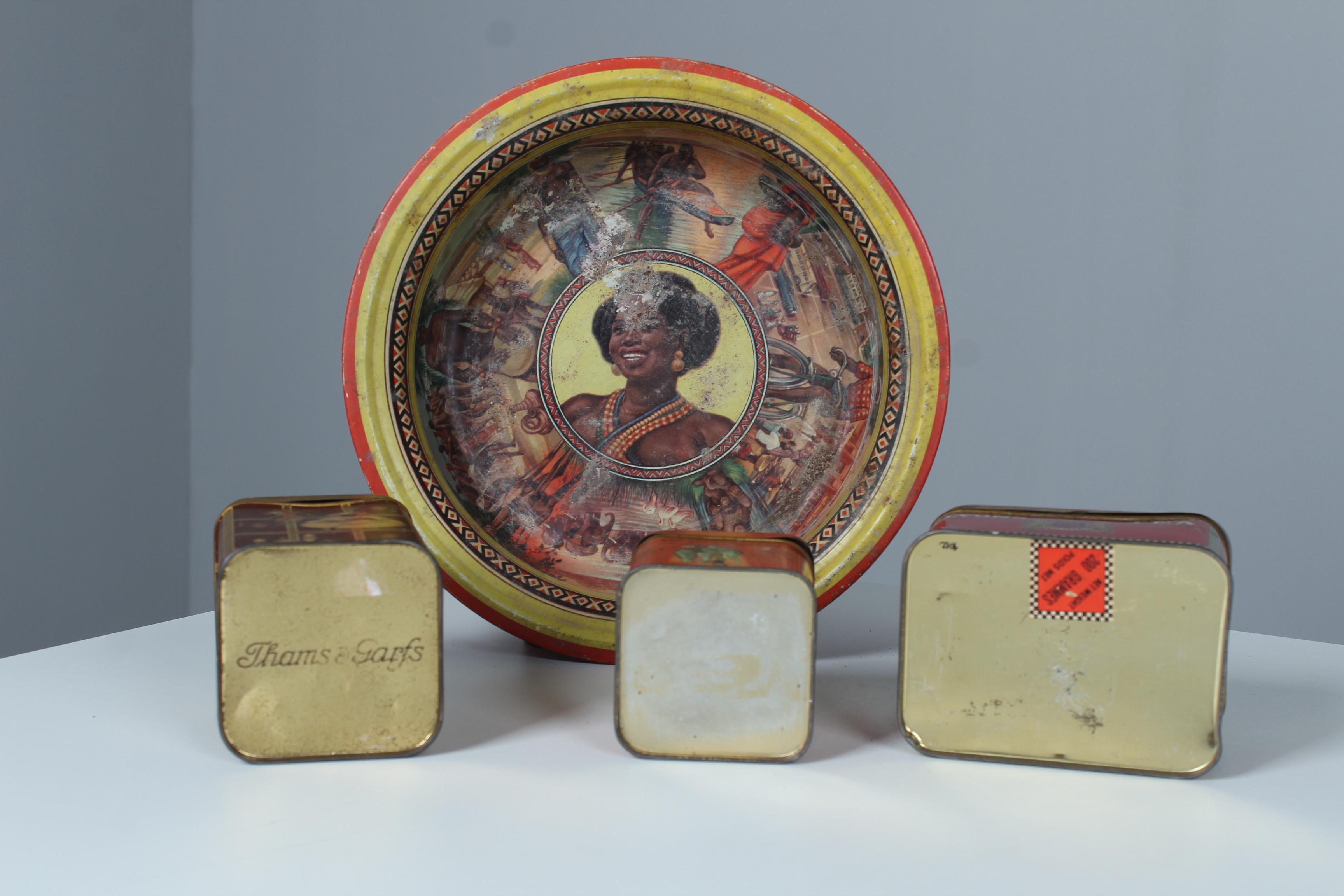 Satz von 4 antiken Zinndosen aus Frankreich, Jugendstil, Art déco, Tee-Tindosen, 1930 im Angebot 3