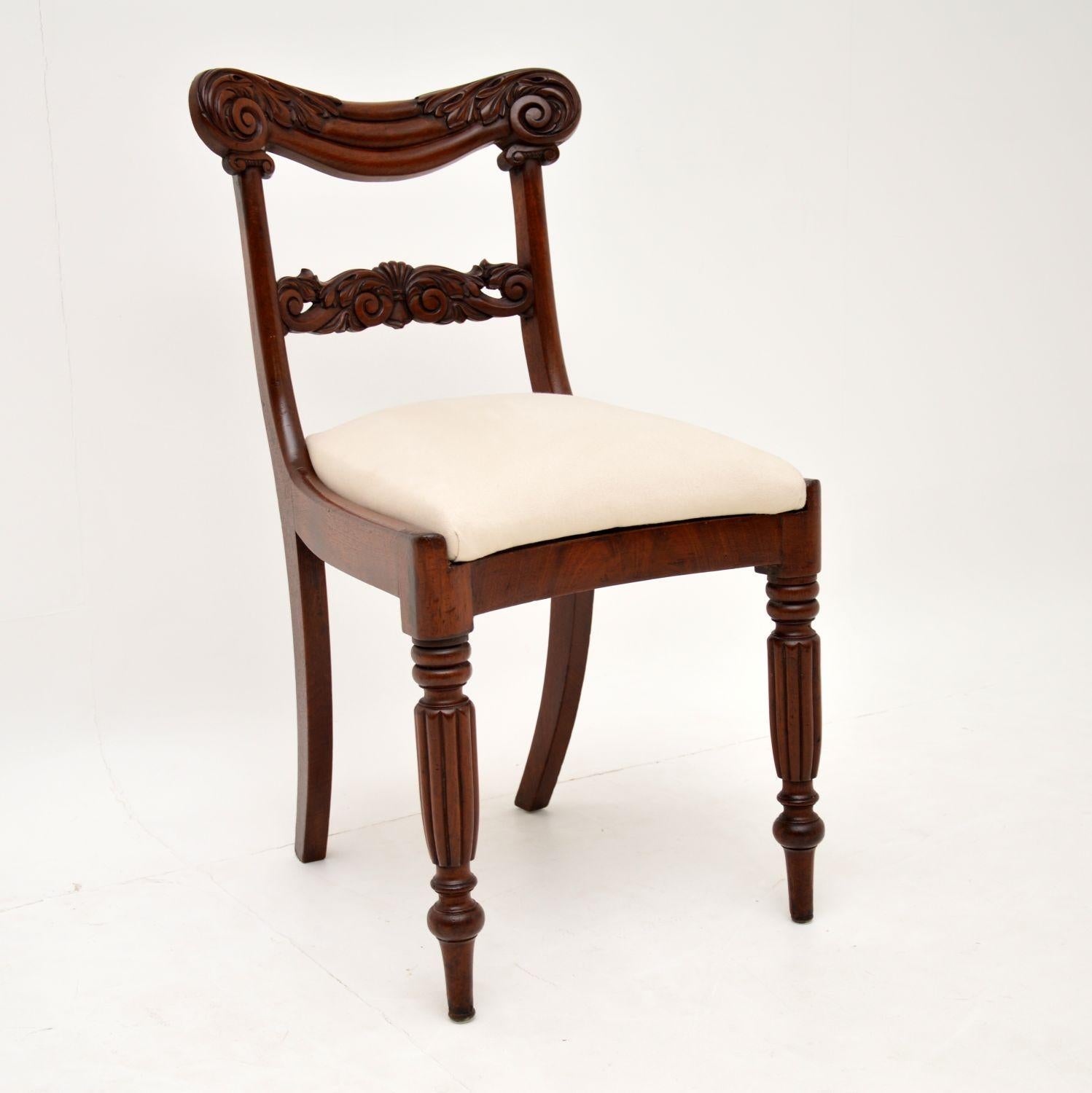 Set of 4 Antique William IV Mahogany Dining Chairs In Good Condition In London, GB