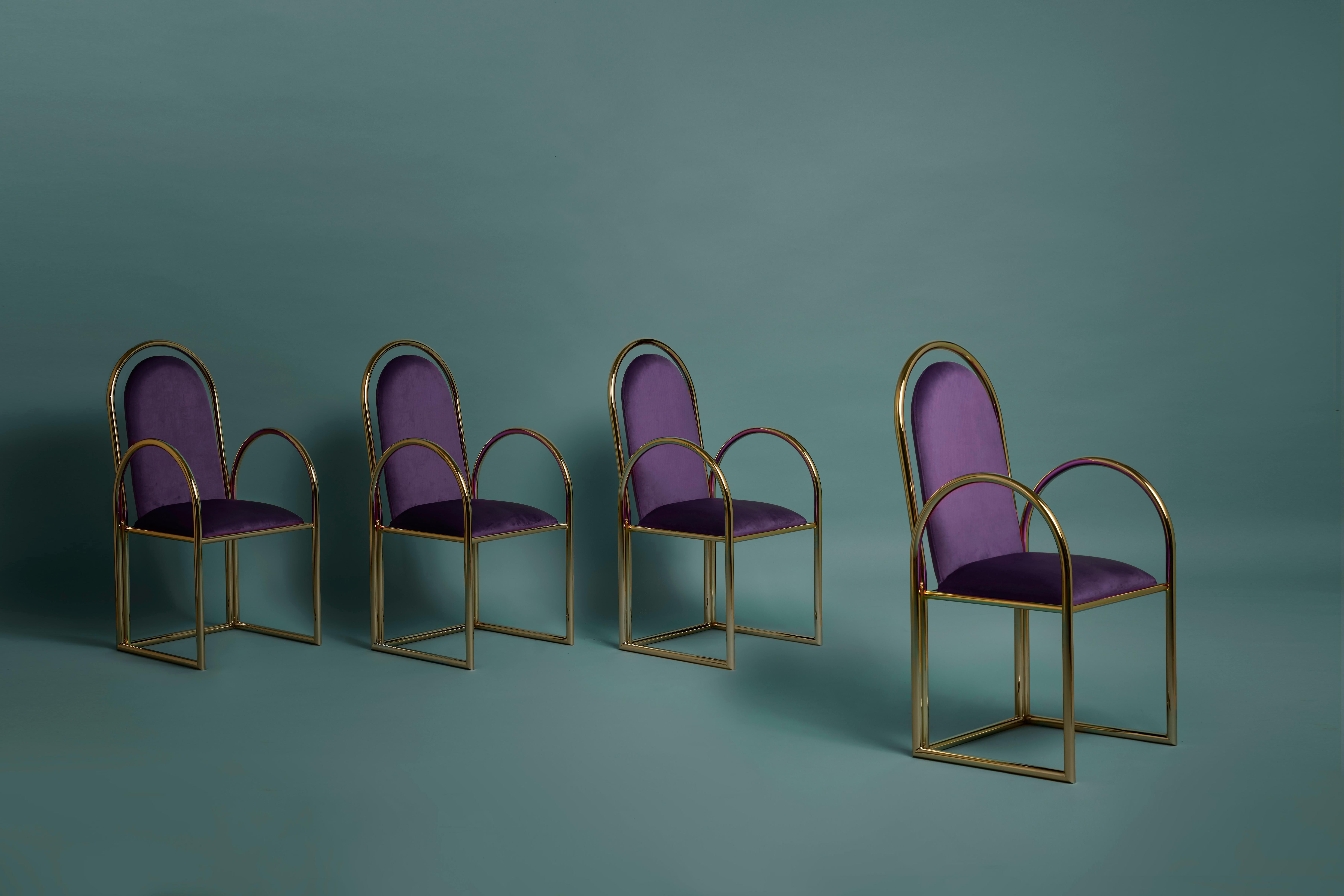 Set of 4 arco chairs by Houtique
Materials: Metallic structure bathed in 24 Ct gold // epoxy paint
 Upholstery velvet
Dimensions: 47 x 45 x H 100 cm
 Seat height: 46 cm

Chairs, tables and stools with fun shapes inspired in the