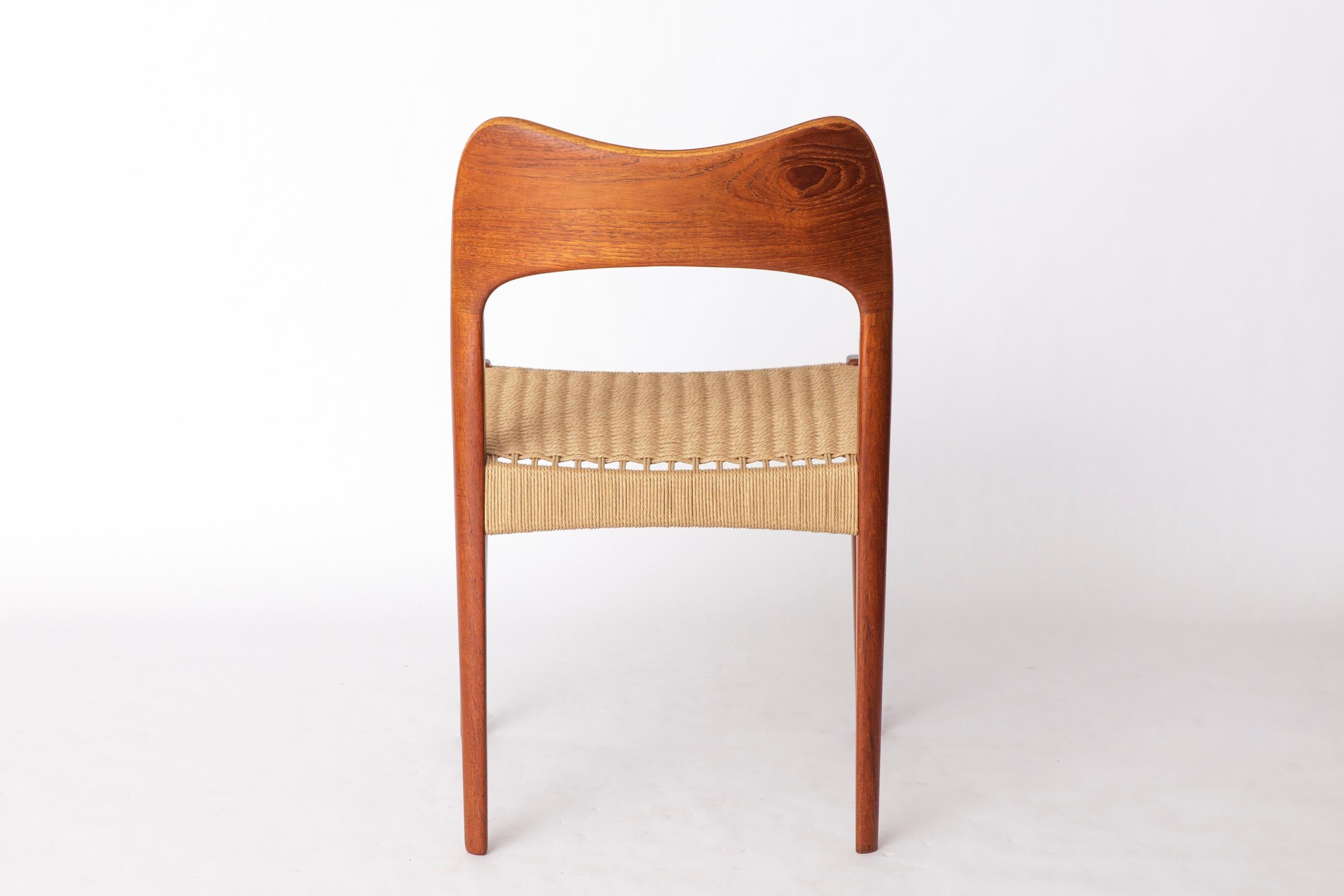 Set of 4 Arne Hovmand-Olsen Teak Dining Chairs for Mogens Kold, 1960s  Danish For Sale 8