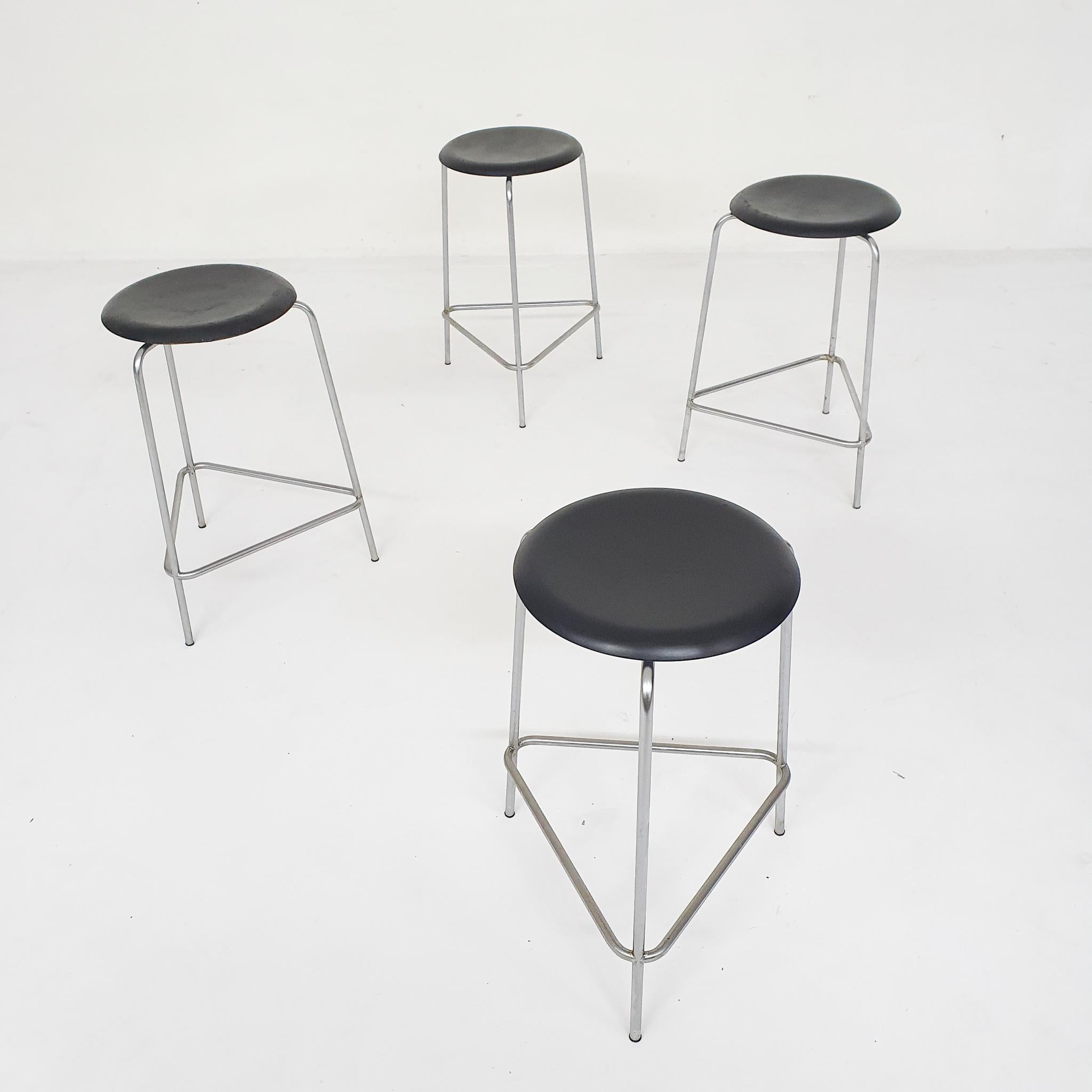 Metal stools designed by Arne Jacobsen for Fritz Hansen in 1967.
Model 