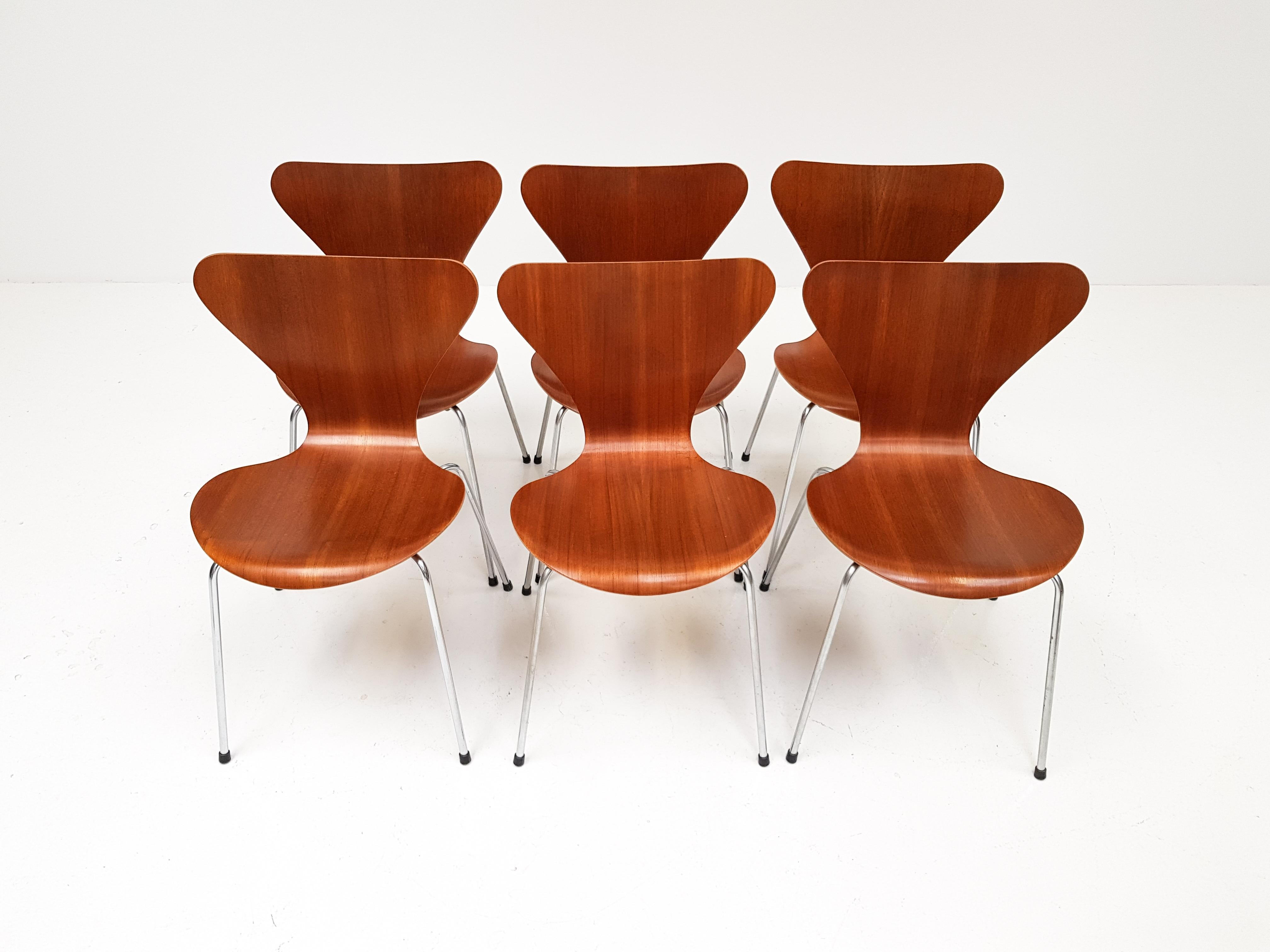 Set of 6 Arne Jacobsen 