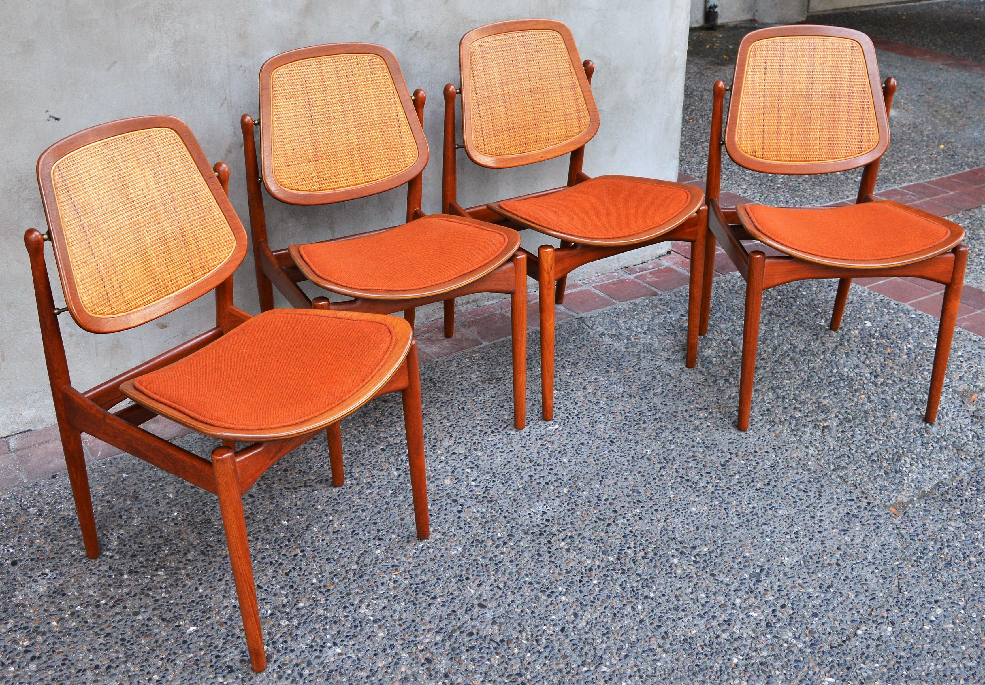 Mid-20th Century Set of 4 Arne Vodder 1950s Teak and Cane Dining Chairs for France & Daverkosen