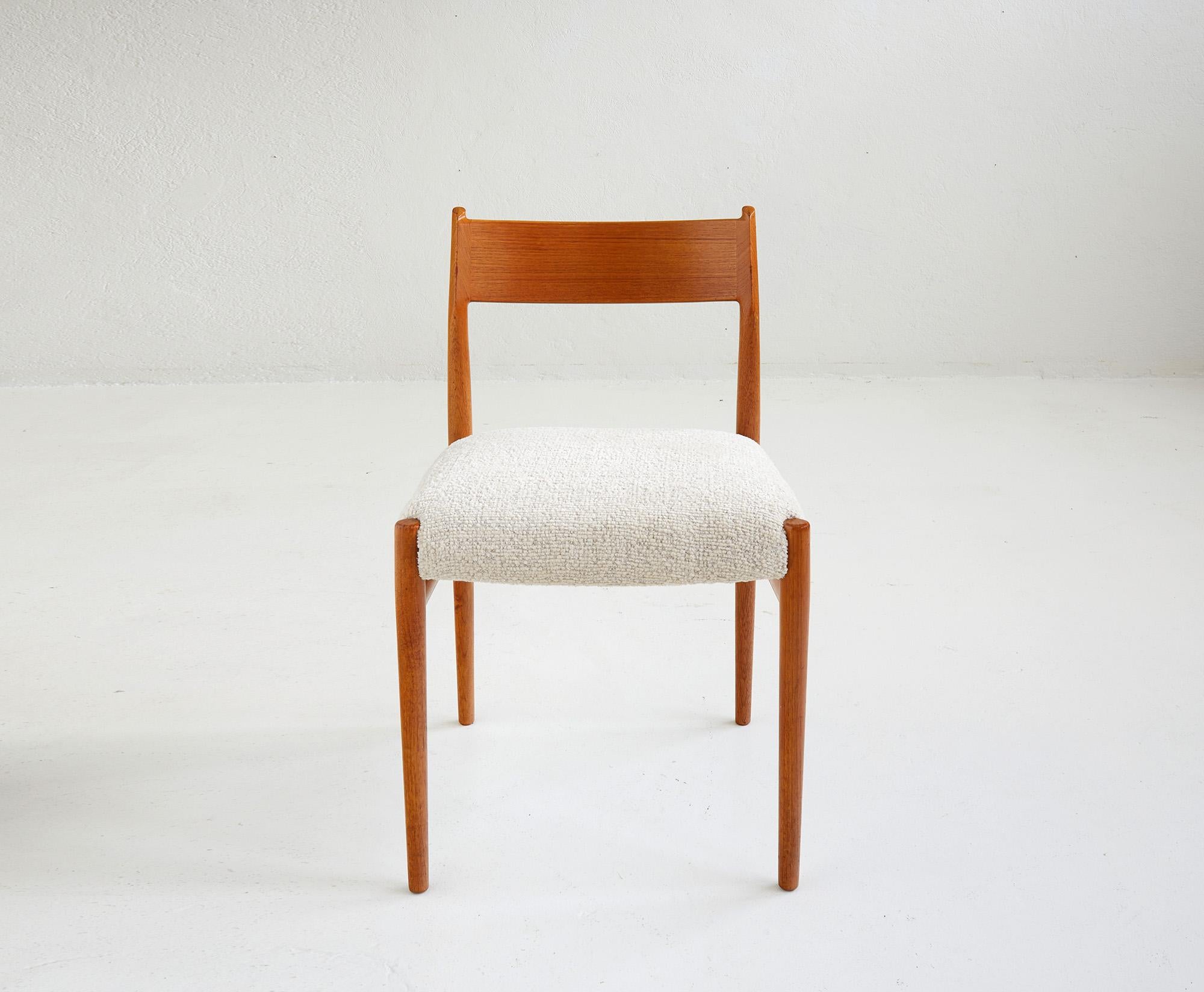 Set di 4 sedie da pranzo in teak Arne Vodder modello 418, Sibast Danimarca 1965 In condizioni buone in vendita a Renens, CH