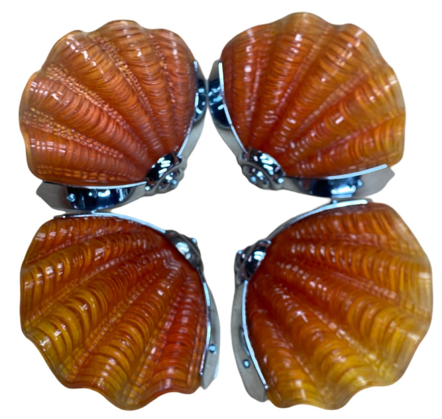 Set de 4 apliques Art Decó Concha de almeja naranja sangre Vidrio en venta