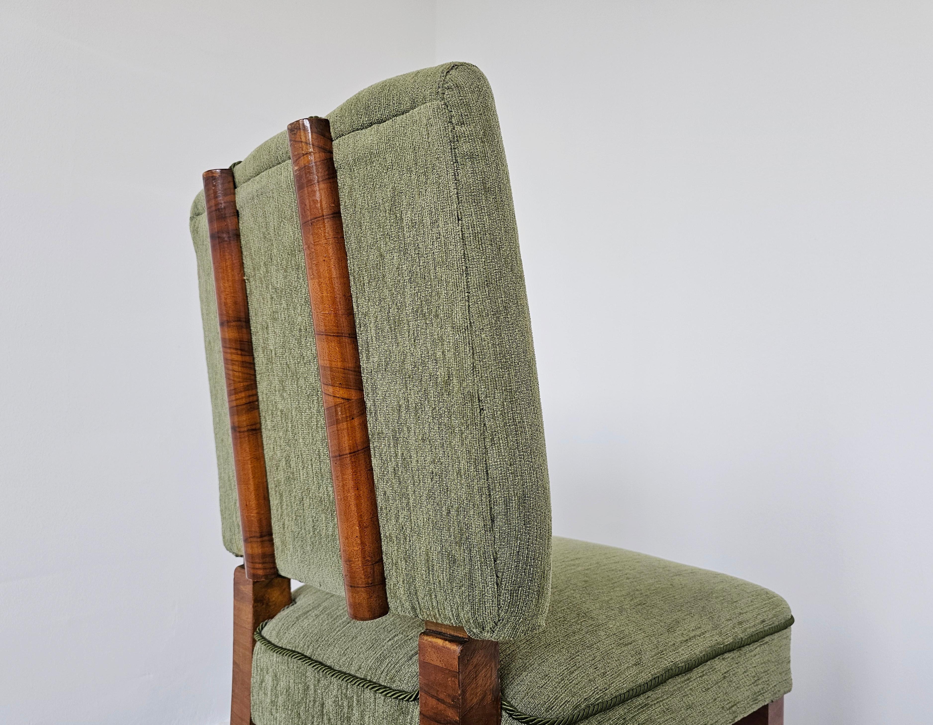 Set of 4 Art Deco Dining Chairs done in walnut, Austria 1930s For Sale 5
