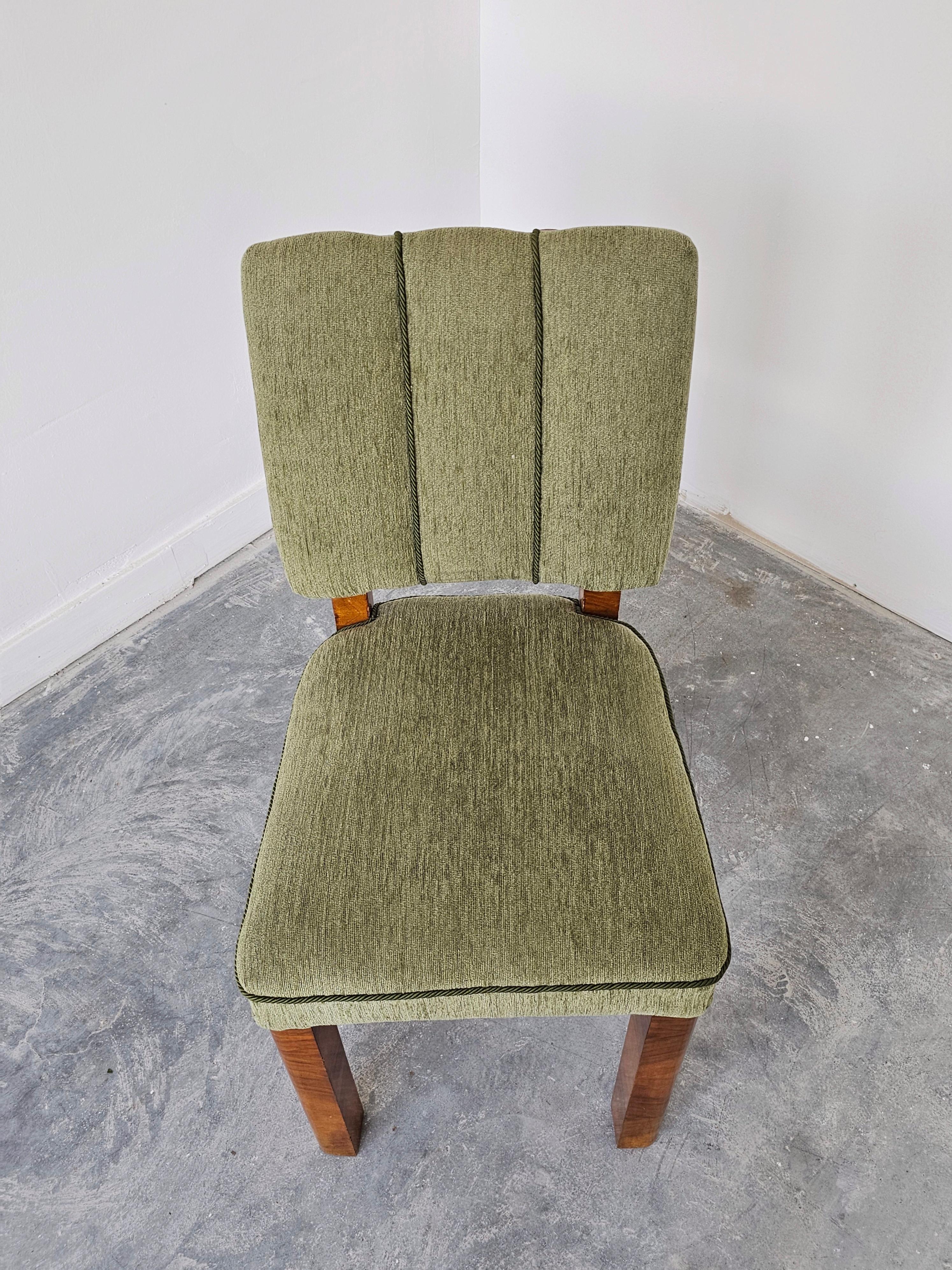 Set of 4 Art Deco Dining Chairs done in walnut, Austria 1930s 7