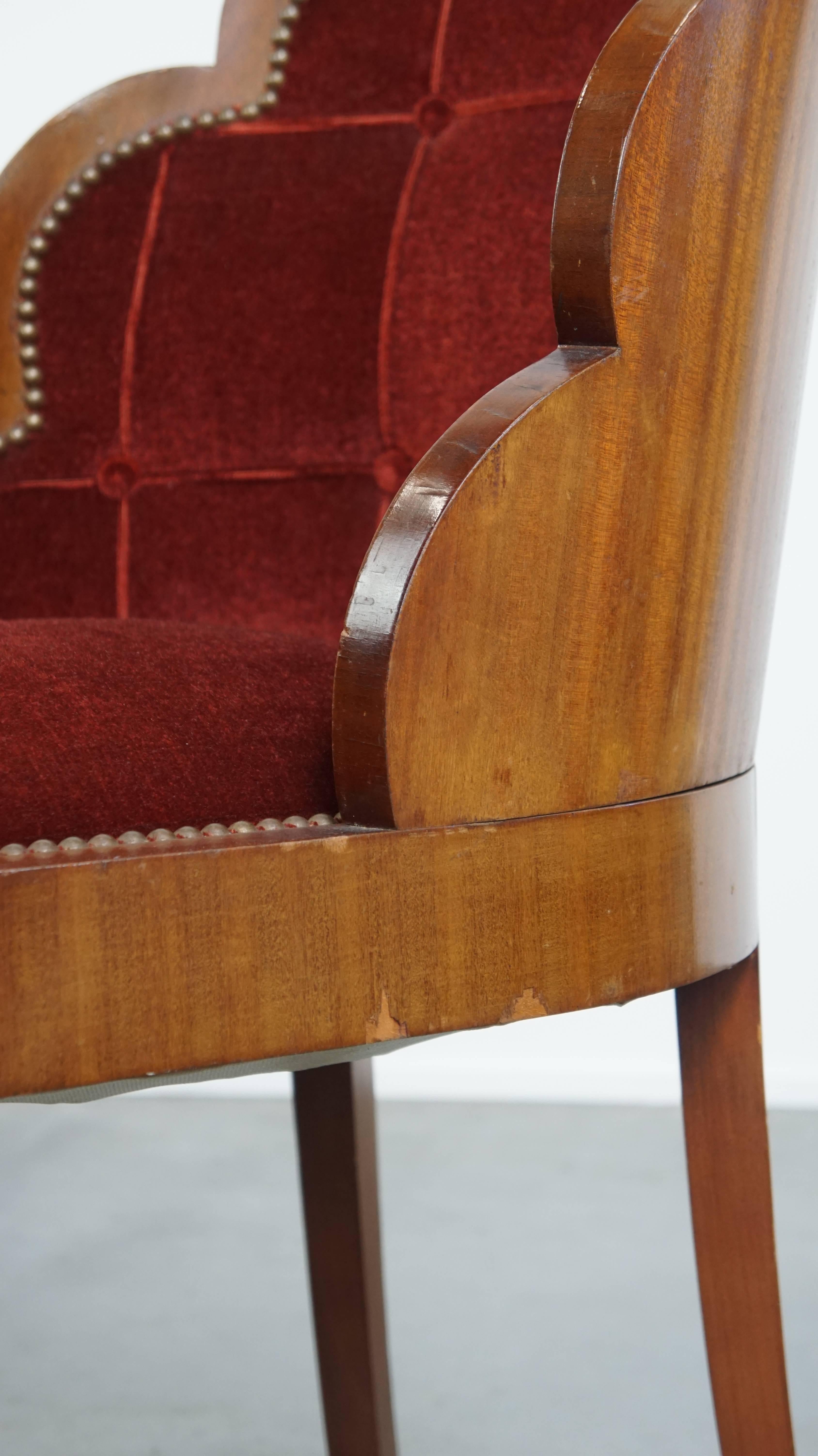Set of 4 Art Deco Dining Chairs with Red Upholstery and Wooden Backs For Sale 8