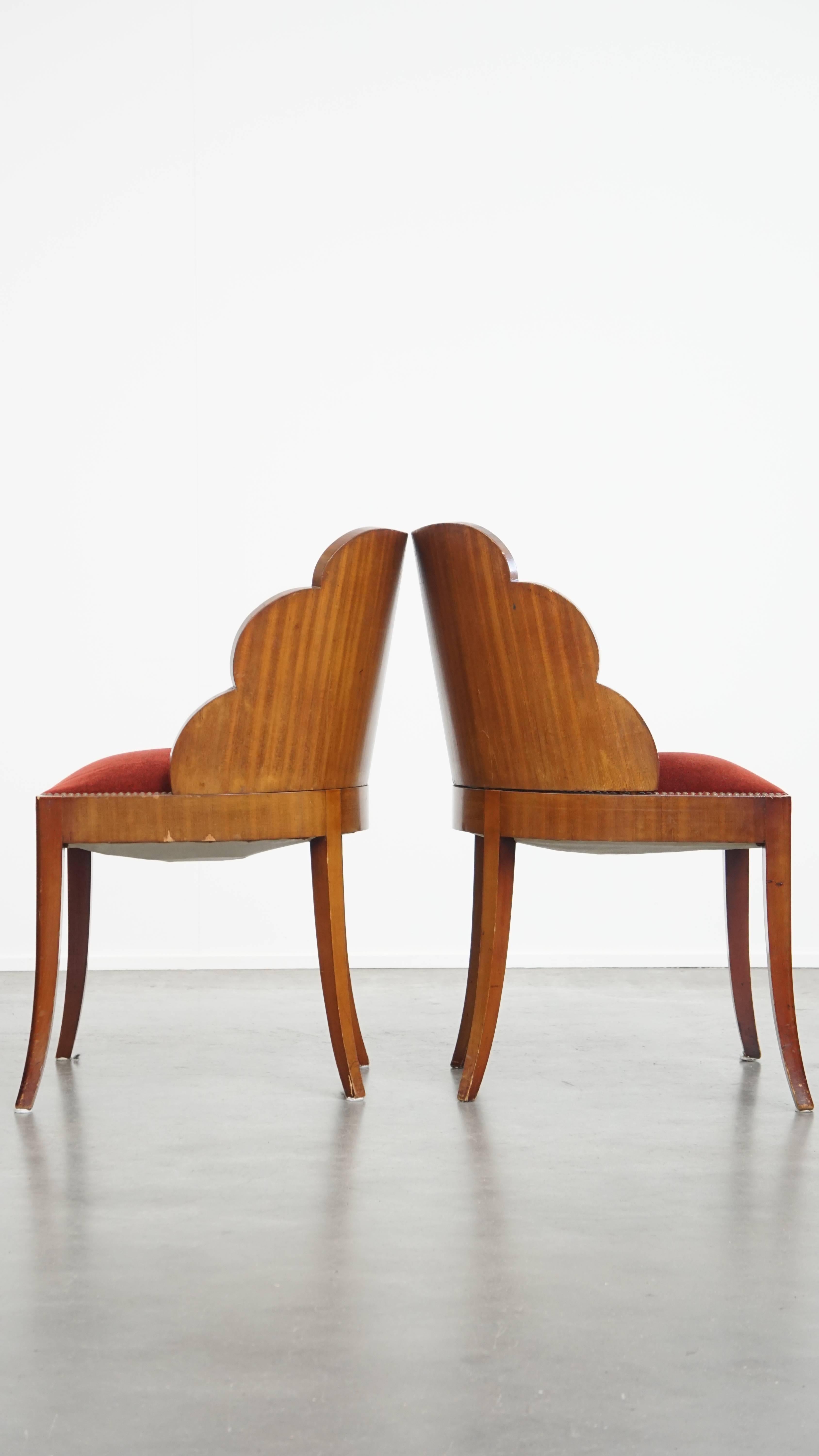Set of 4 Art Deco Dining Chairs with Red Upholstery and Wooden Backs For Sale 1