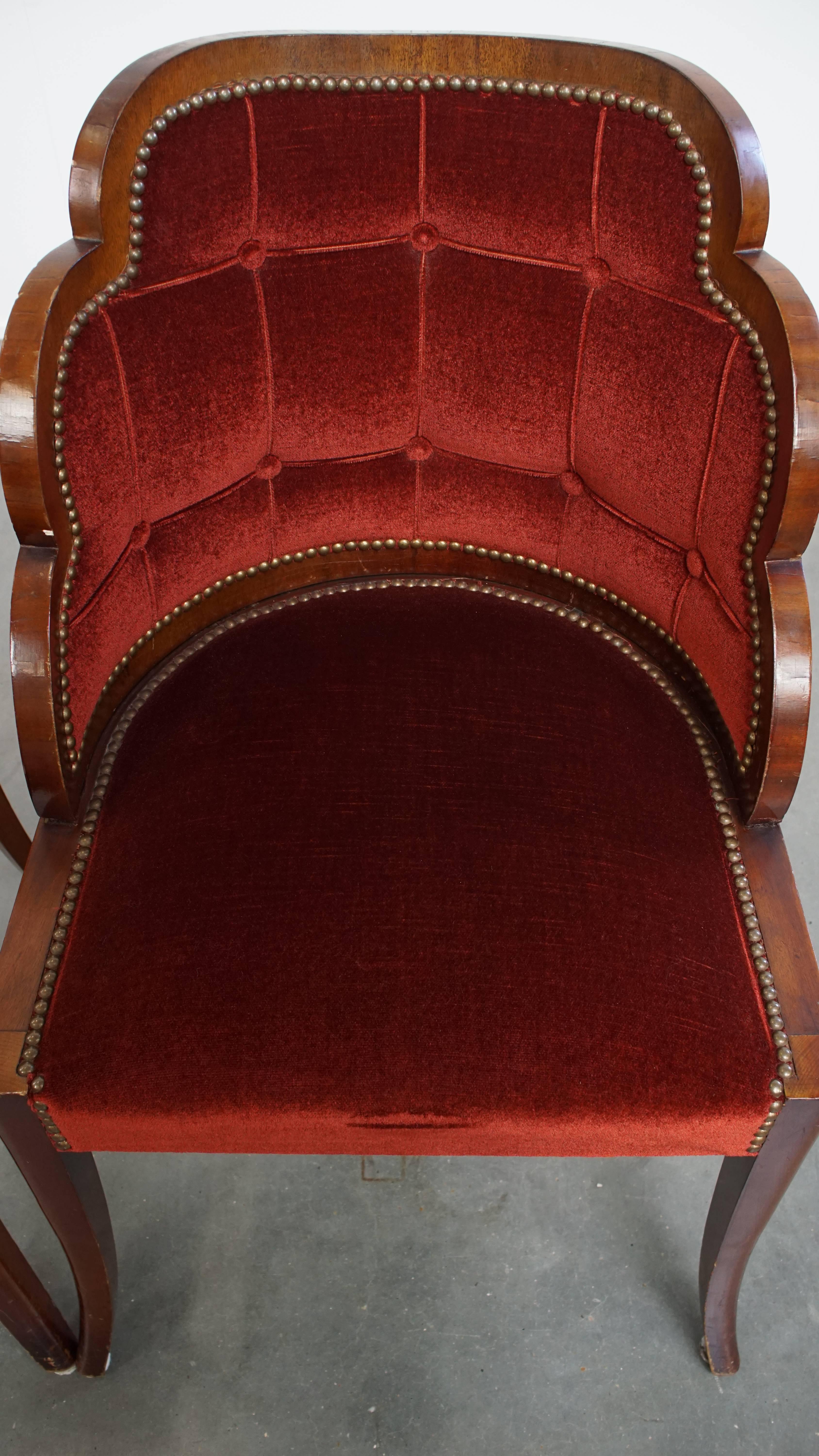 Set of 4 Art Deco Dining Chairs with Red Upholstery and Wooden Backs For Sale 3