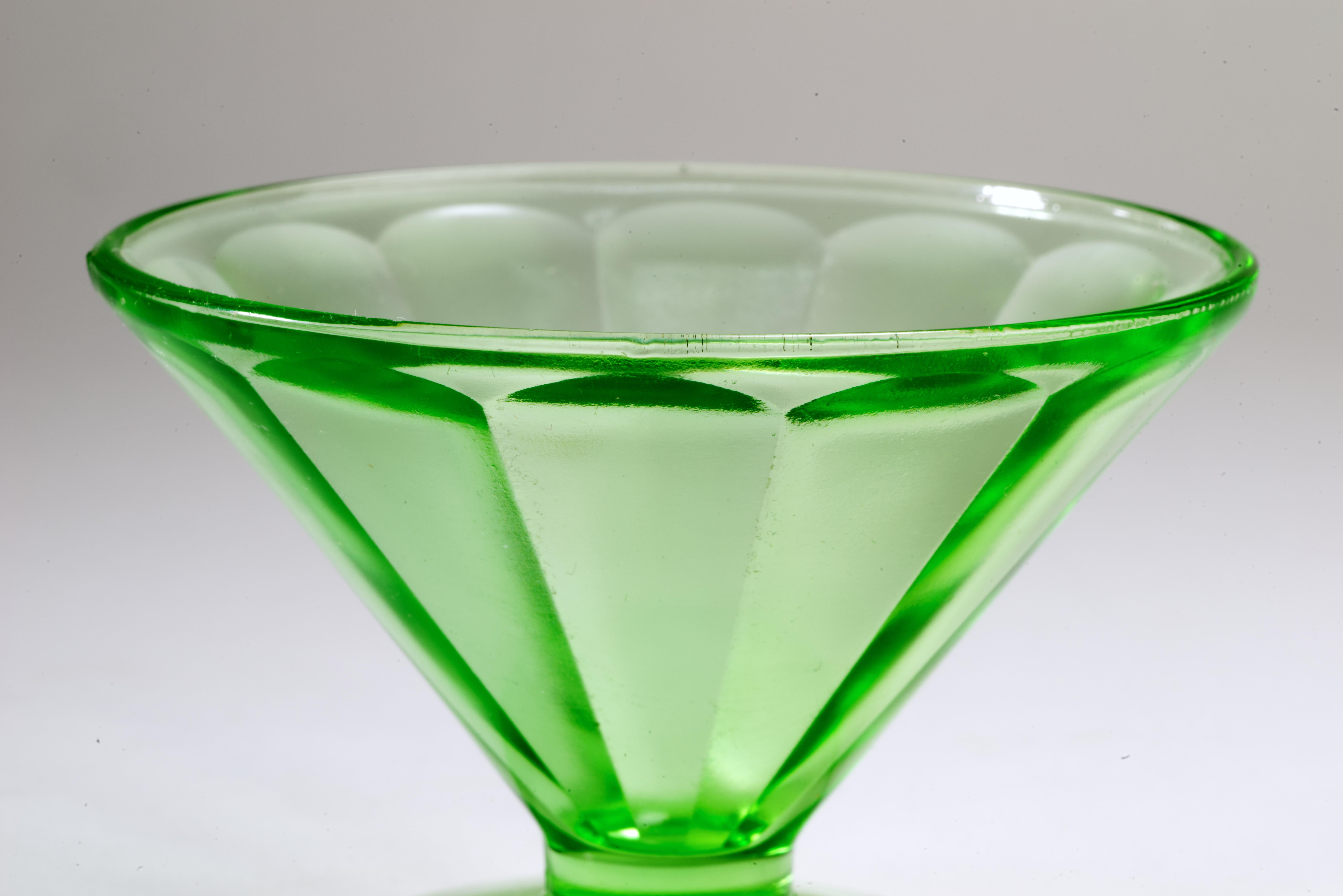 Uranium Glass Set of 4 Art Deco Footed Bowls, Uranium Vaseline Depression Glass, Glows in UV