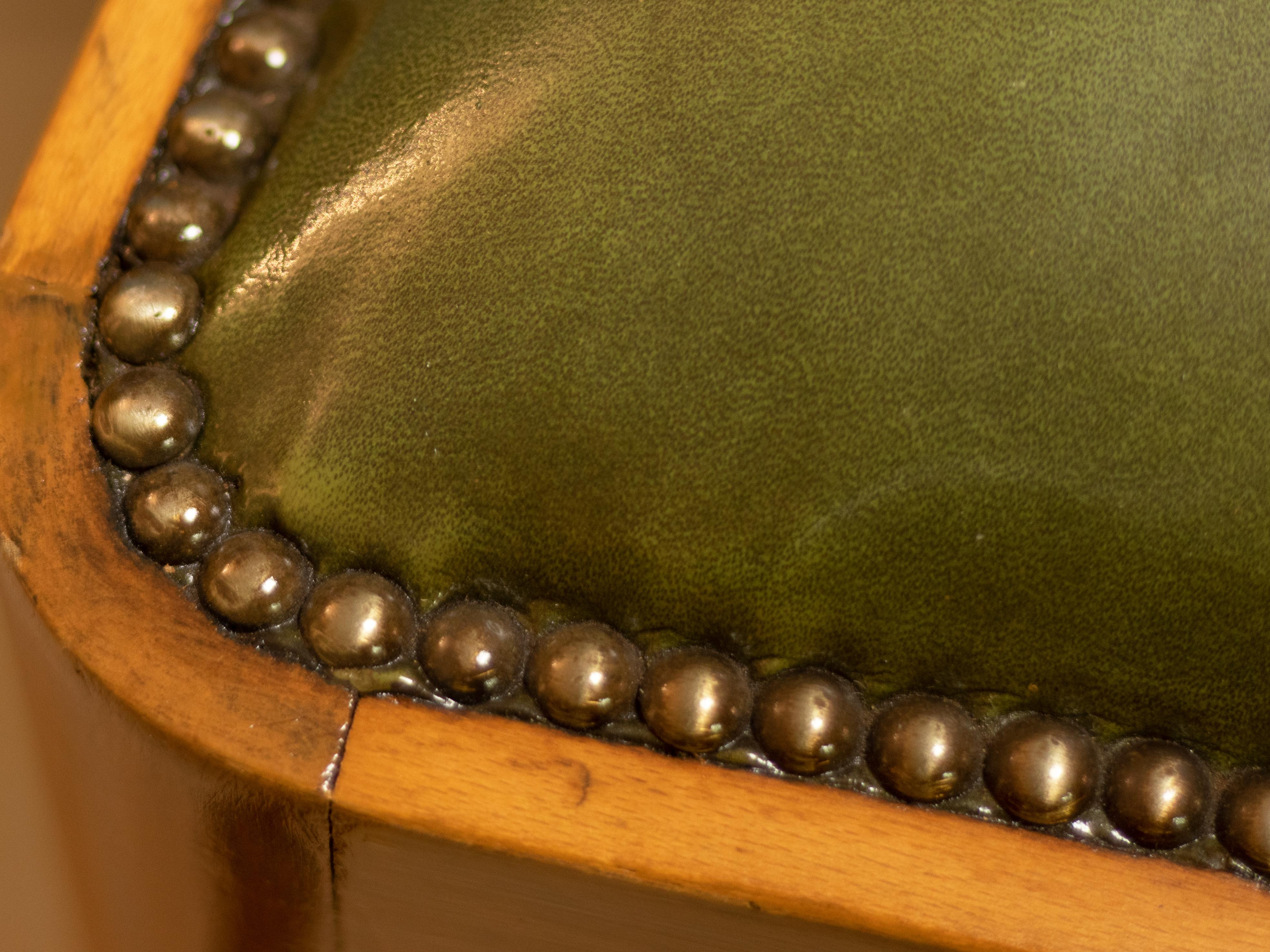 Set of Four Art Deco Green Chairs, 20th Century For Sale 8