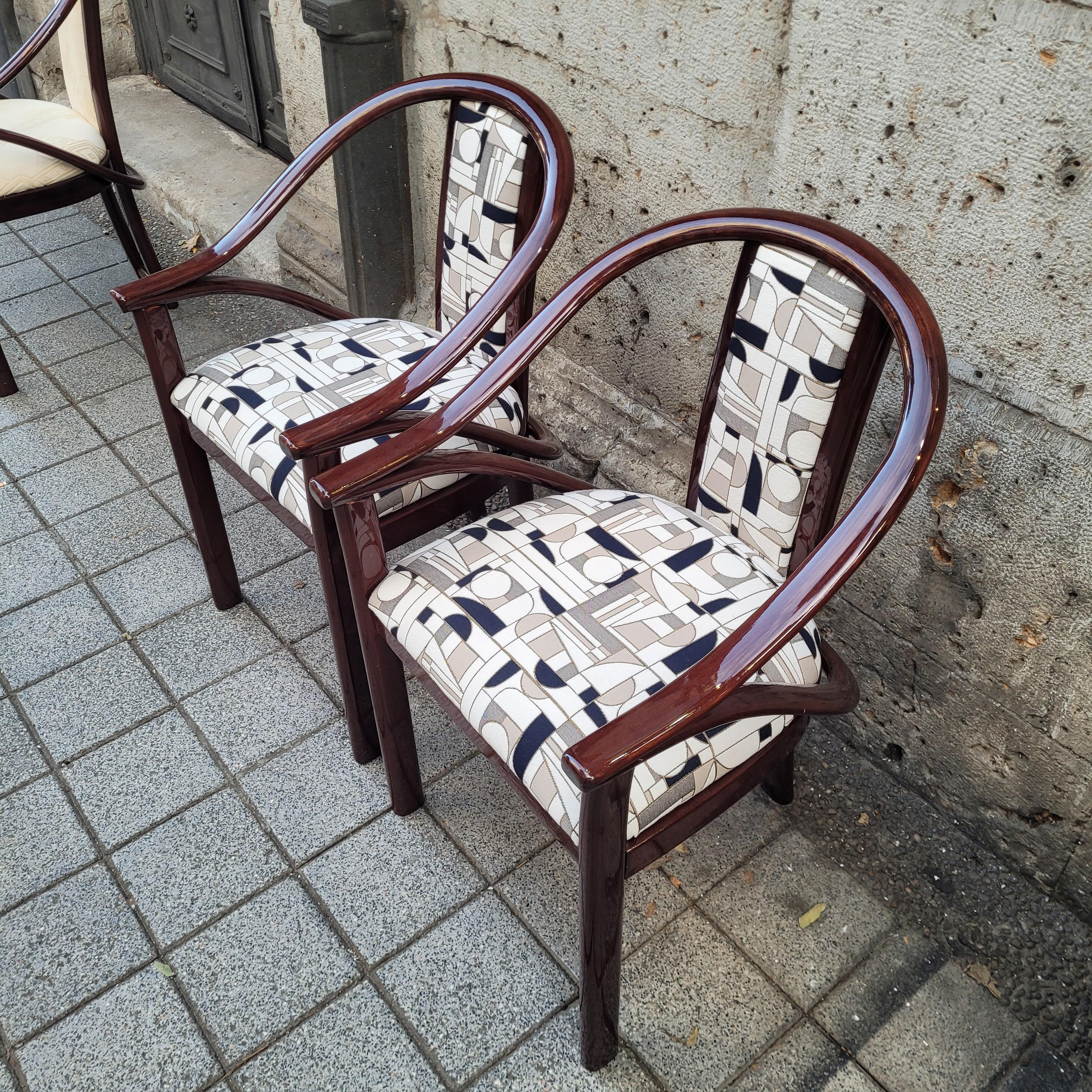 Ensemble de 4 chaises de style Art Déco tapissées 