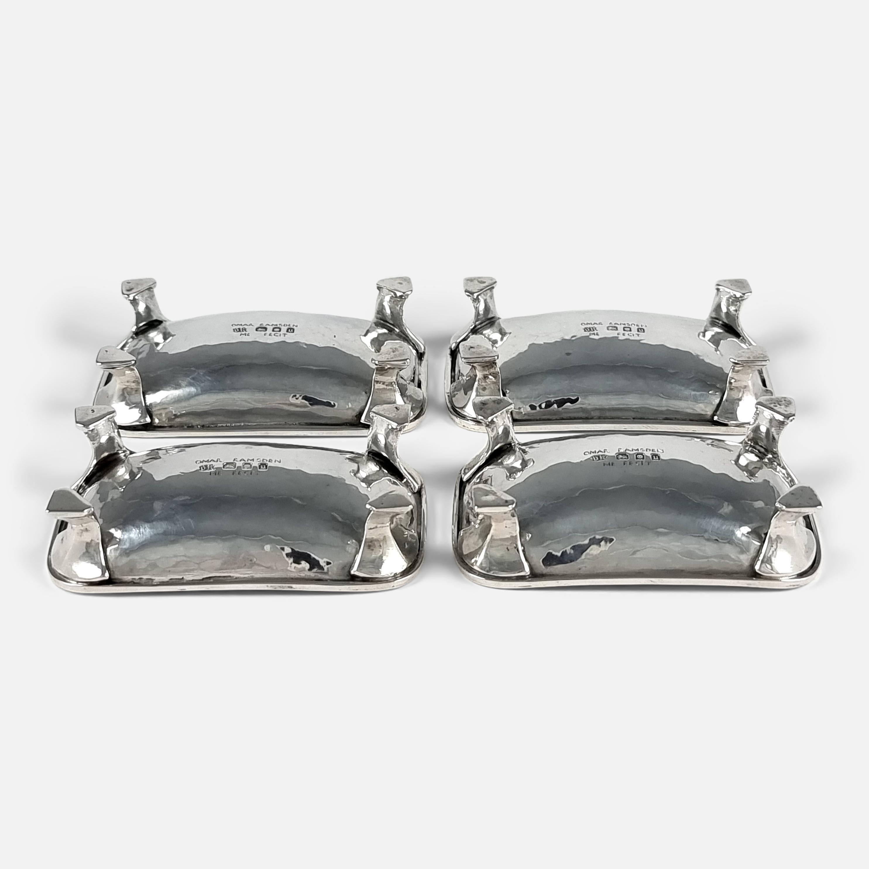 Set of 4 Arts and Crafts Silver Salts, Omar Ramsden, 1935 For Sale 5