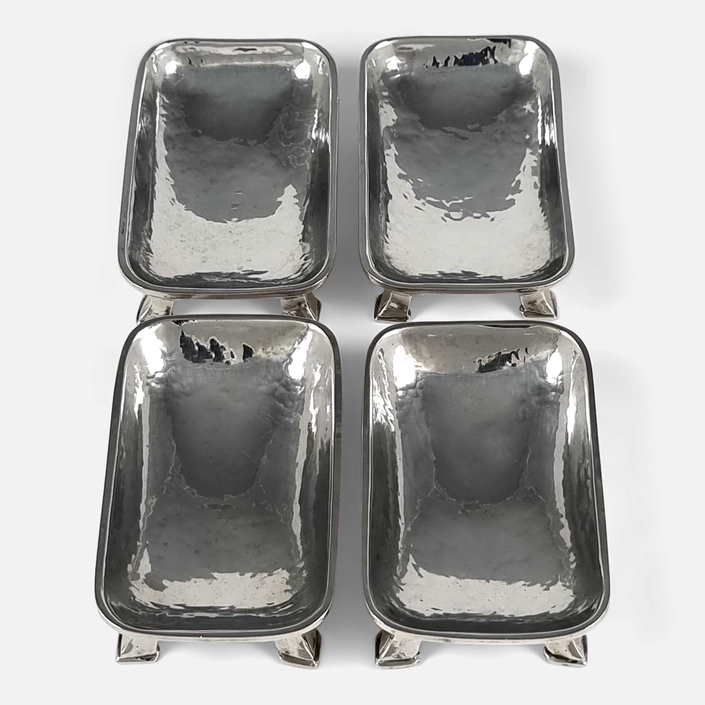 Set of 4 Arts and Crafts Silver Salts, Omar Ramsden, 1935 For Sale 2