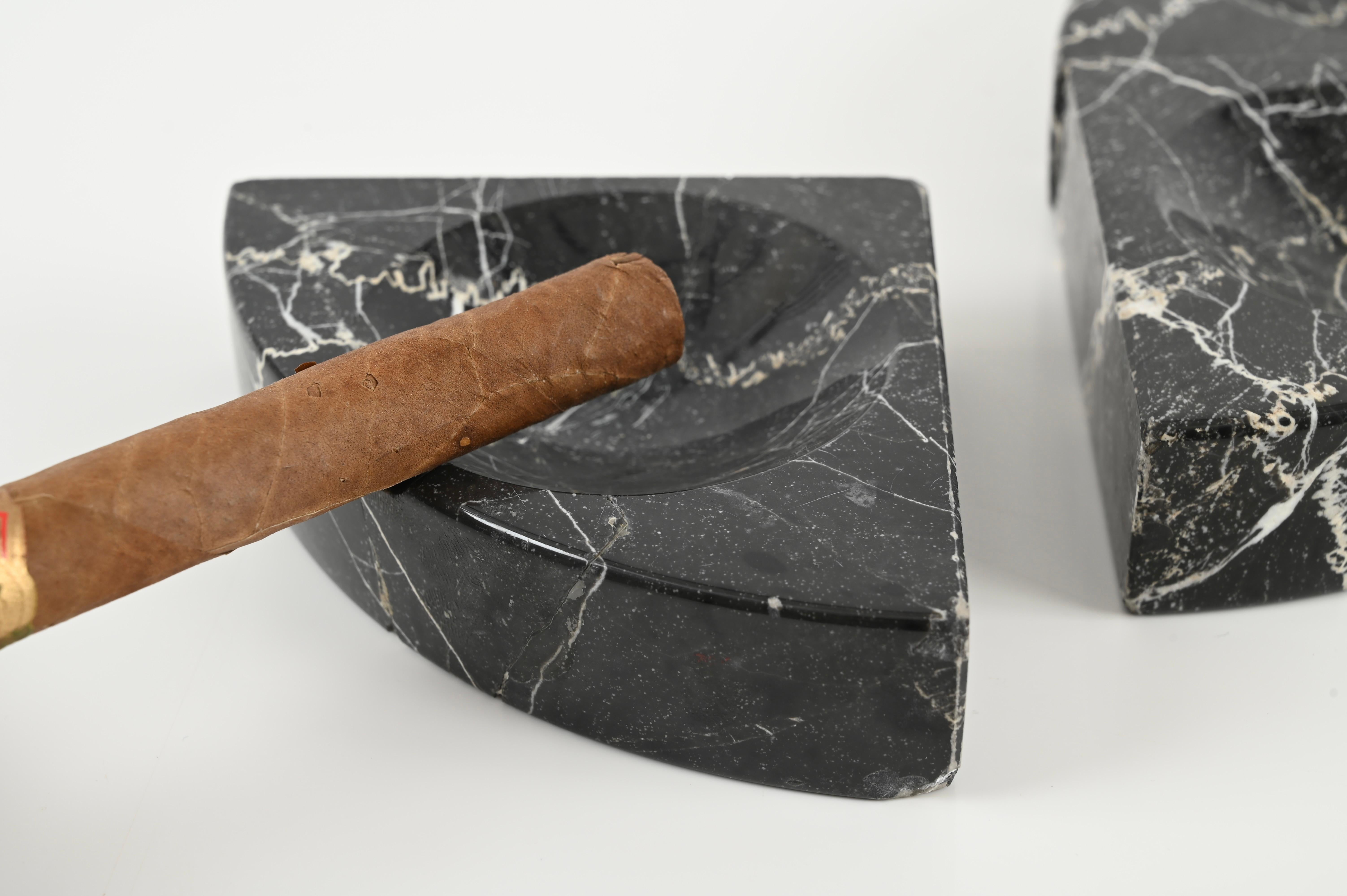Set of 4 Ashtrays in Black Marble by Angelo Mangiarotti, Italy, 1970s For Sale 3