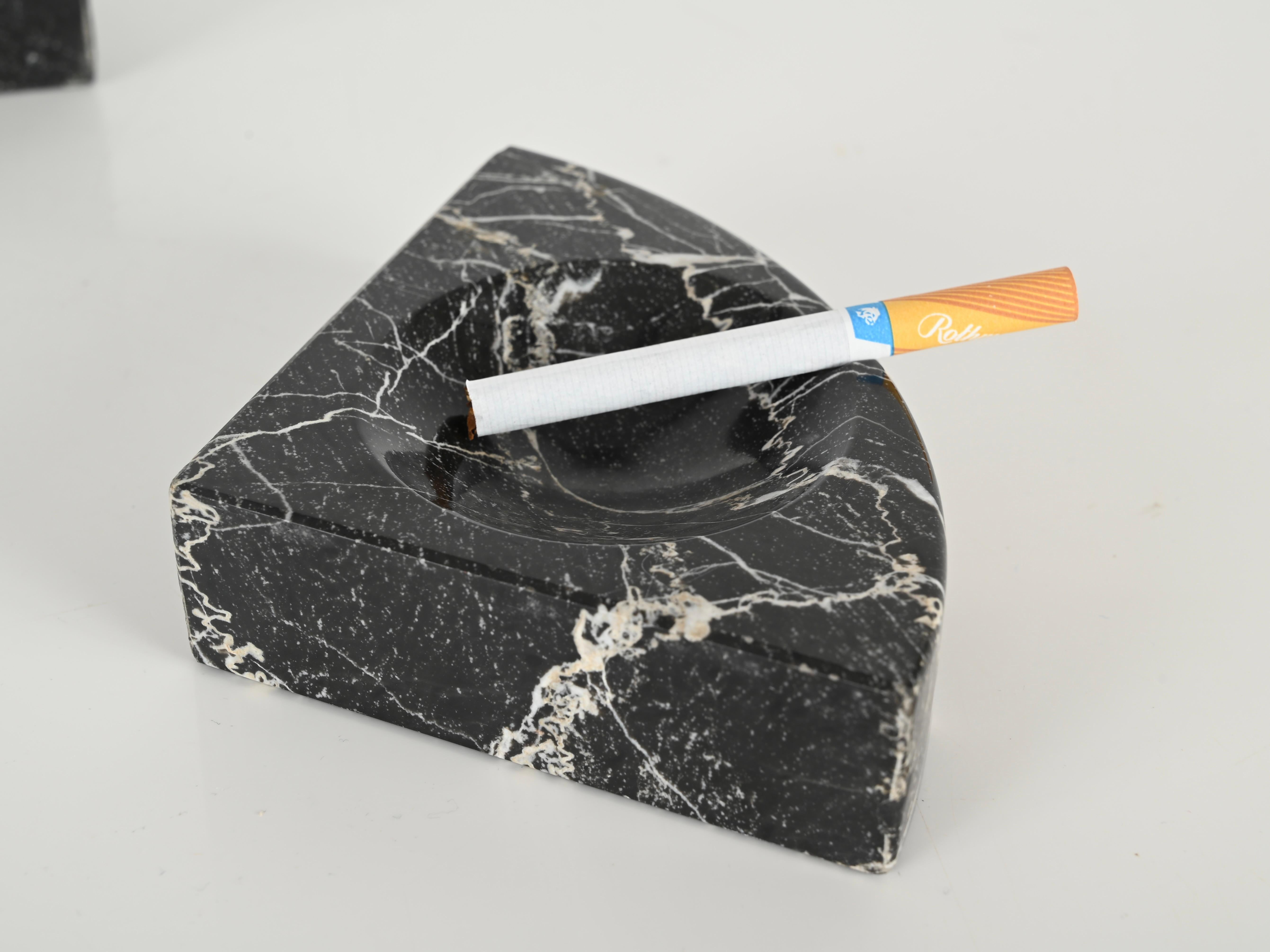 Italian Set of 4 Ashtrays in Black Marble by Angelo Mangiarotti, Italy, 1970s For Sale