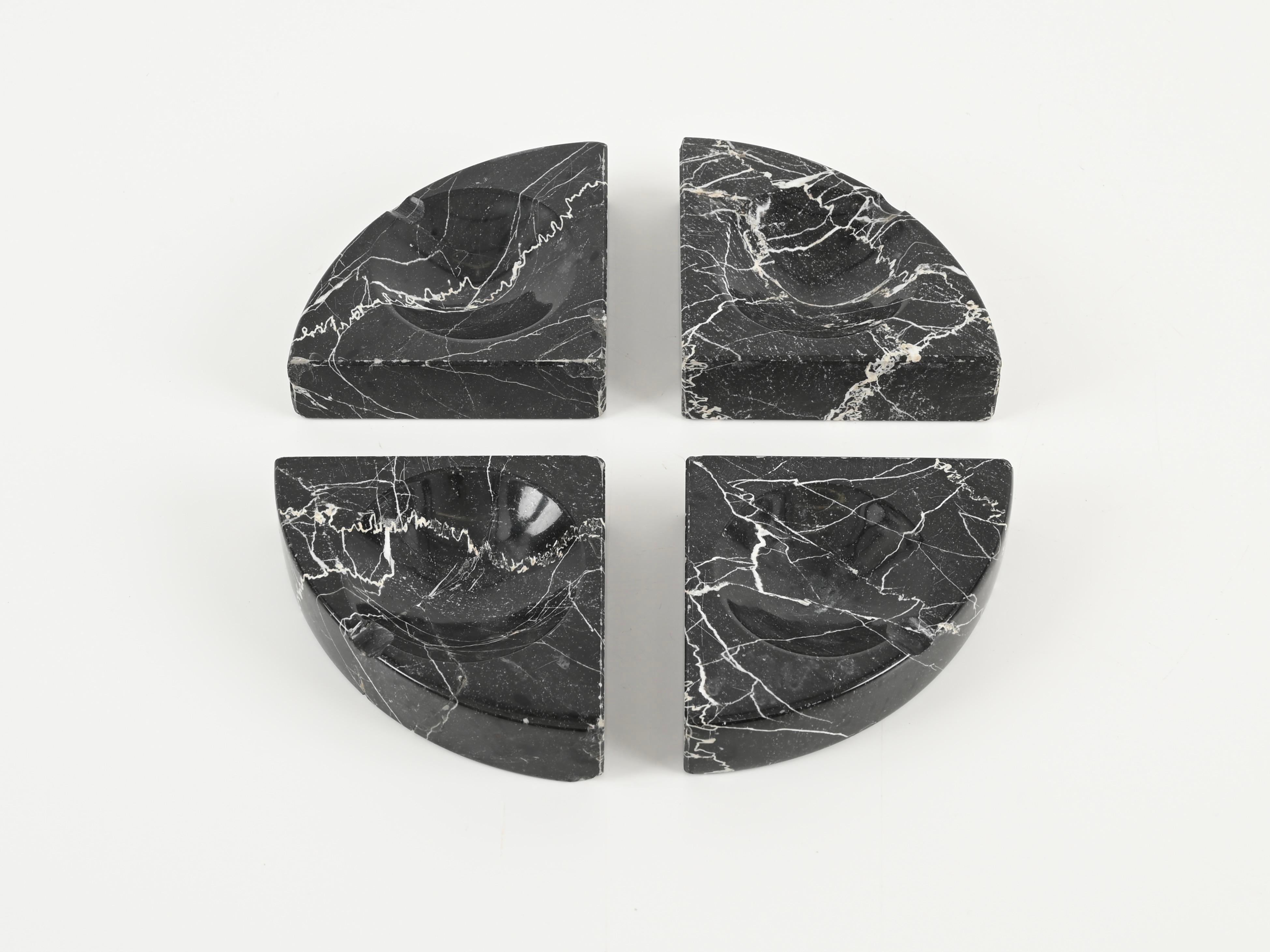 Set of 4 Ashtrays in Black Marble by Angelo Mangiarotti, Italy, 1970s In Good Condition For Sale In Roma, IT