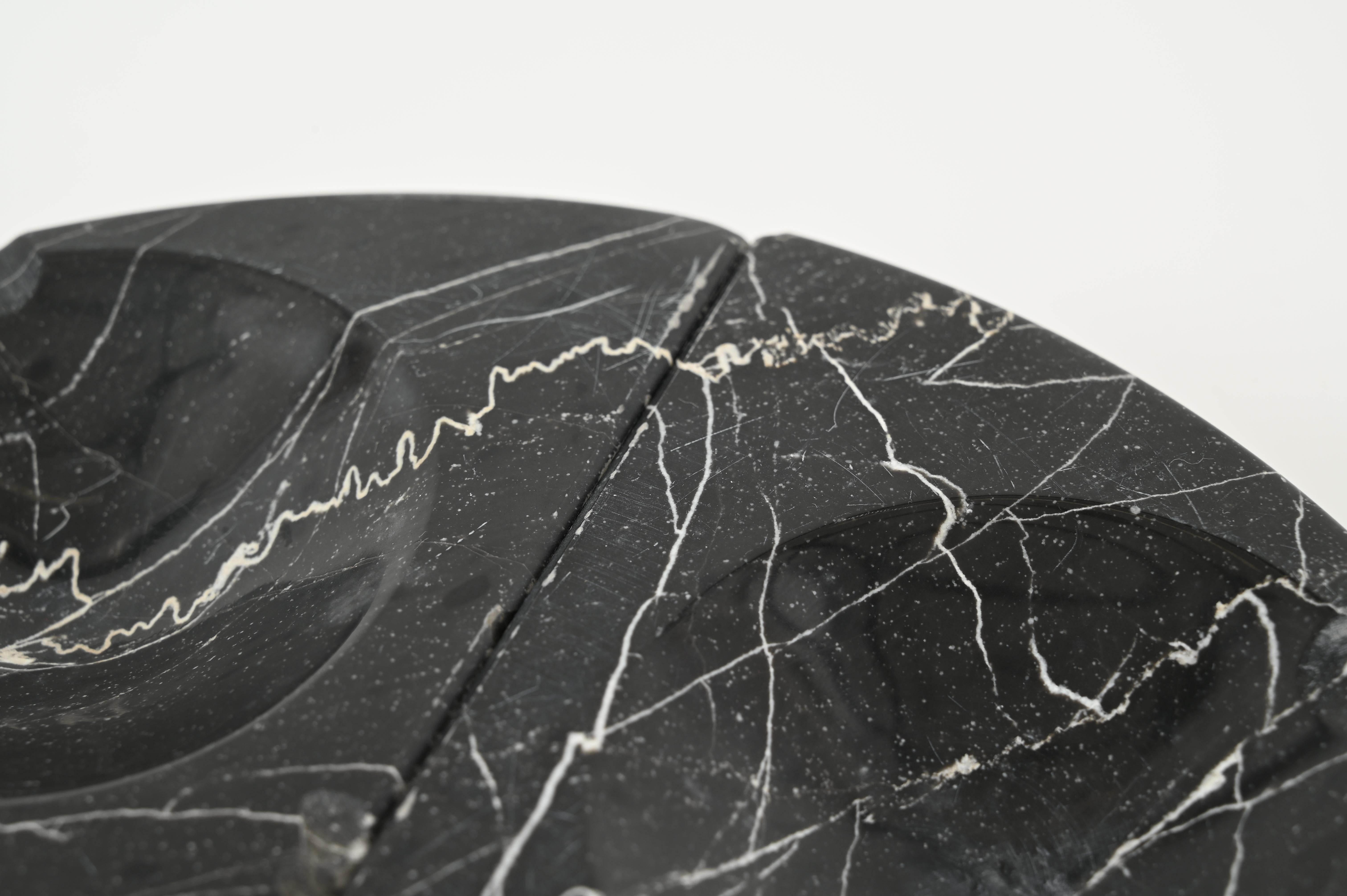 20th Century Set of 4 Ashtrays in Black Marble by Angelo Mangiarotti, Italy, 1970s For Sale