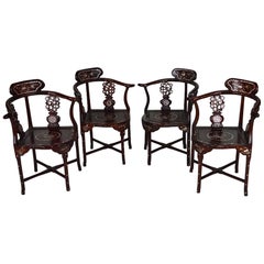 Set di 4 poltrone asiatiche in legno intagliato e intarsiato, circa 1900-1920